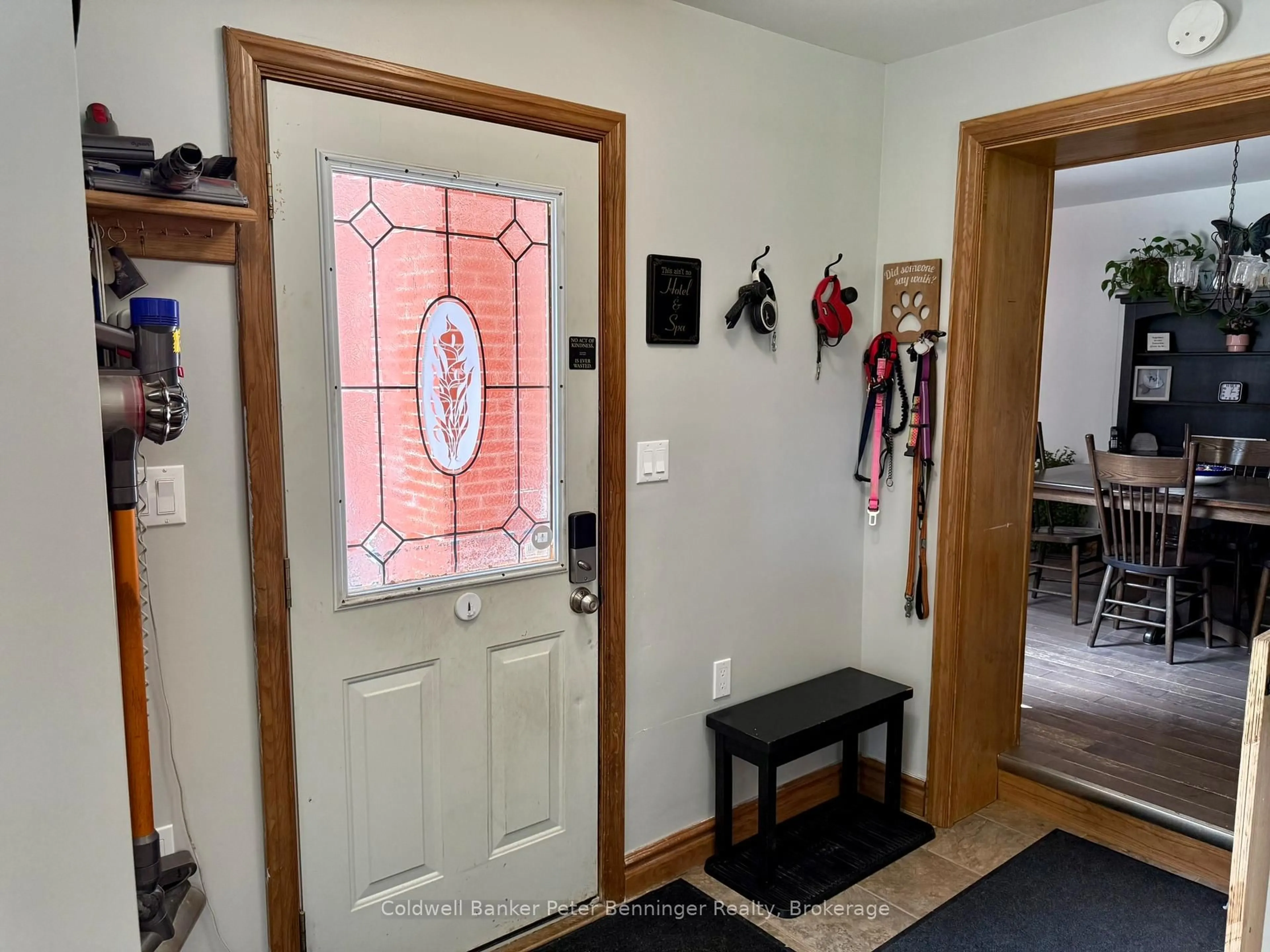 Indoor entryway for 9 Wragge St, South Bruce Ontario N0G 2S0