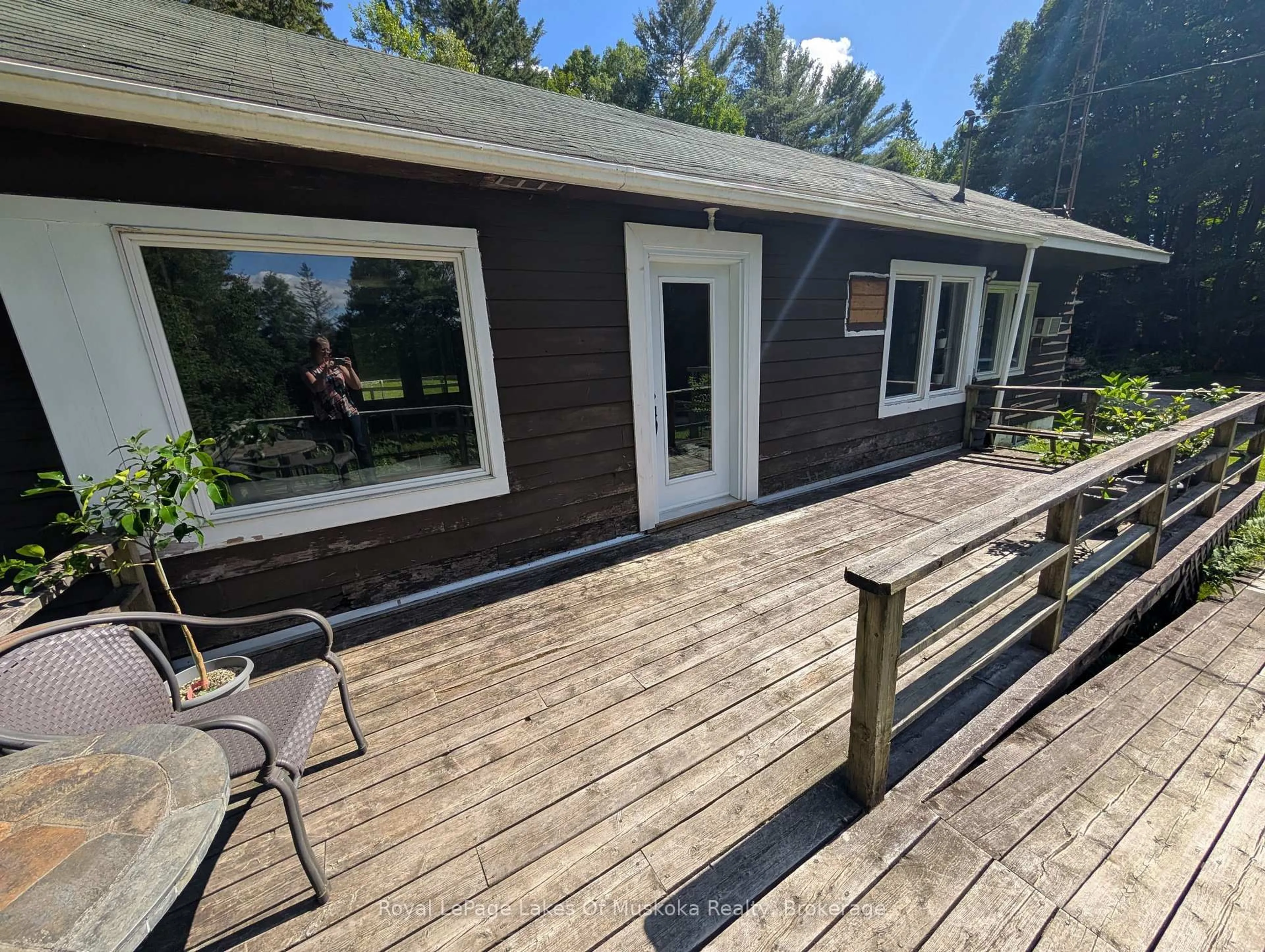Patio, water/lake/river/ocean view for 785 518 Highway, Perry Ontario P0A 1J0