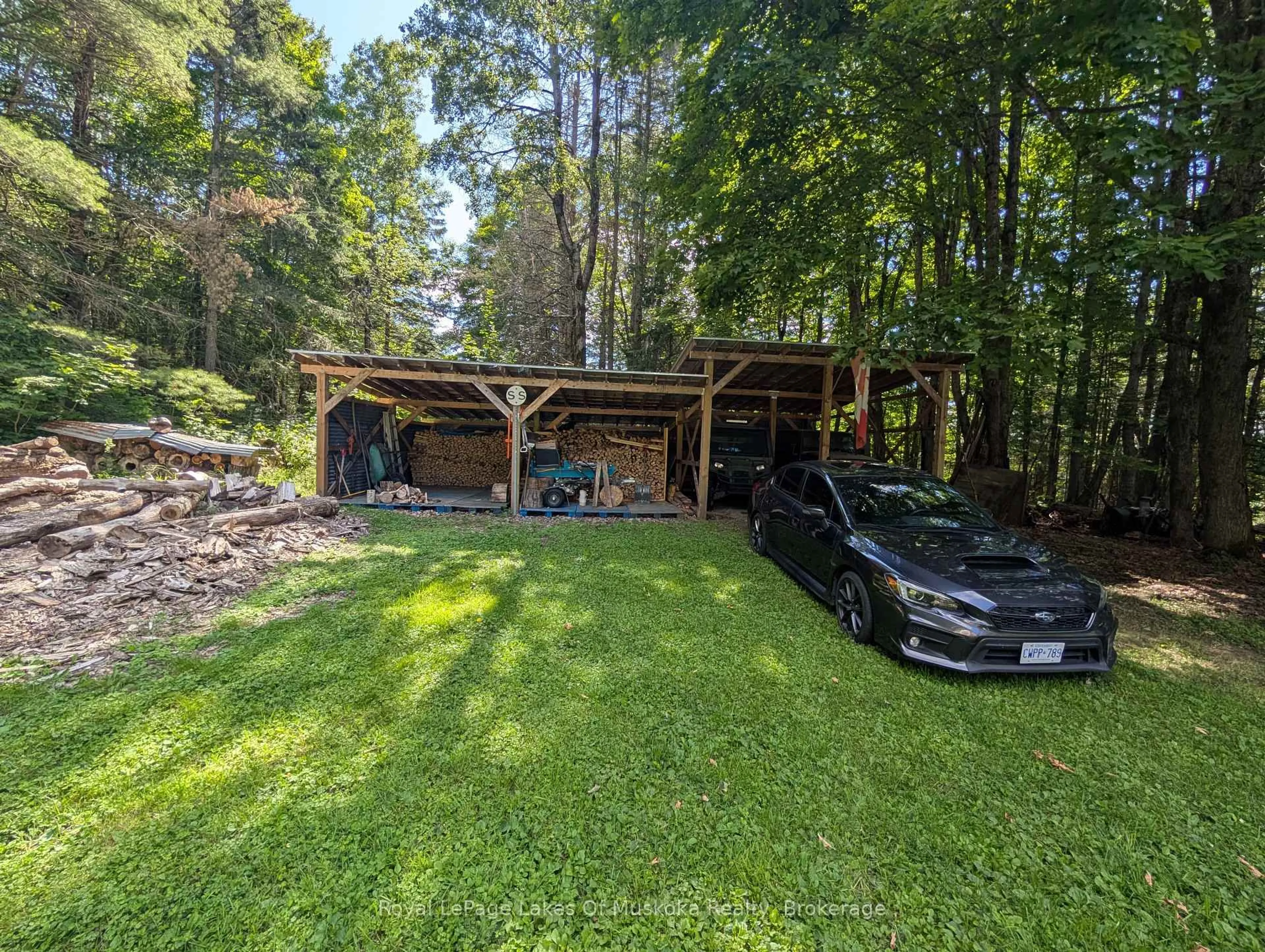 Indoor garage for 785 518 Highway, Perry Ontario P0A 1J0