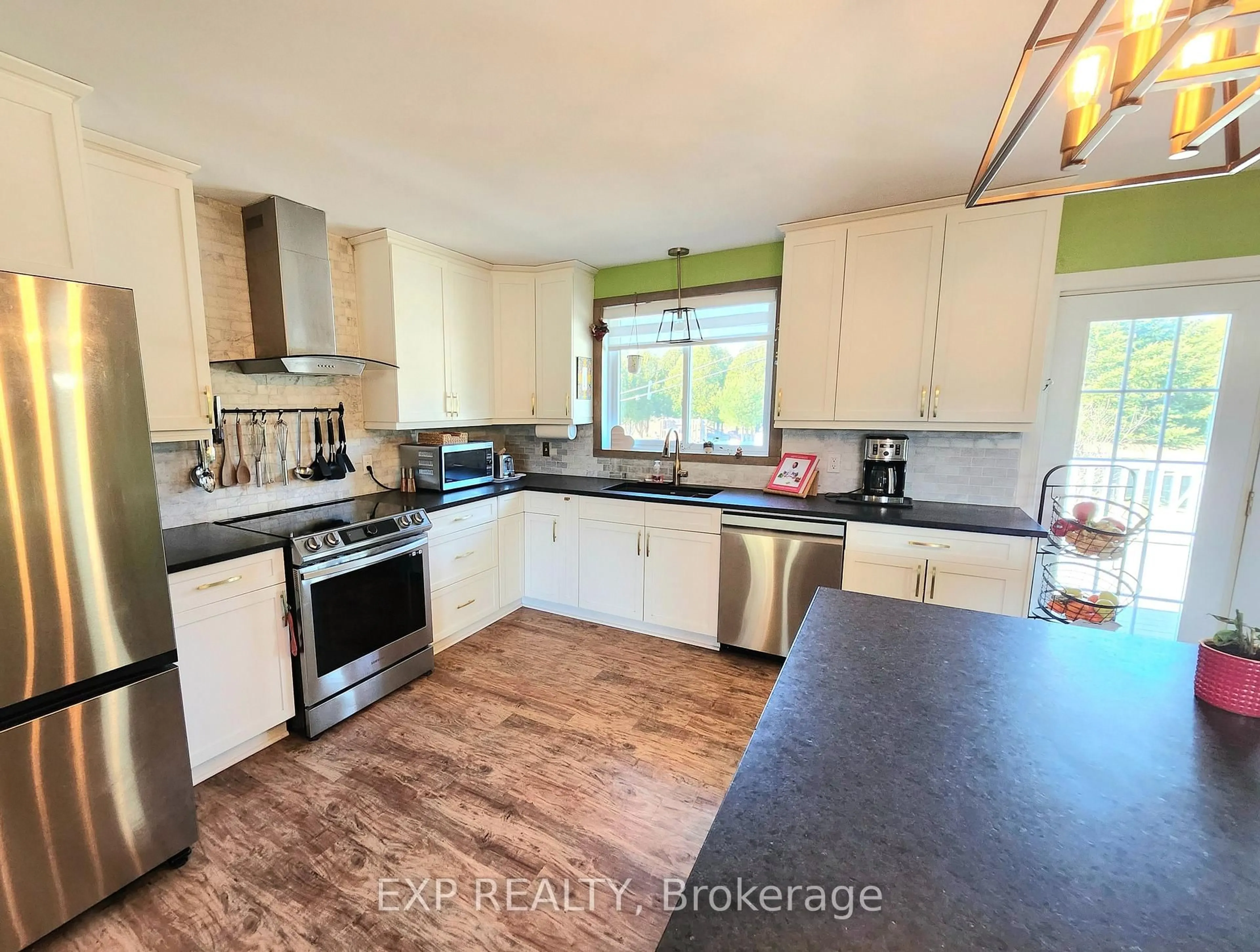 Standard kitchen, unknown for 4020 Glen Smail Rd, Augusta Ontario K0E 1T0