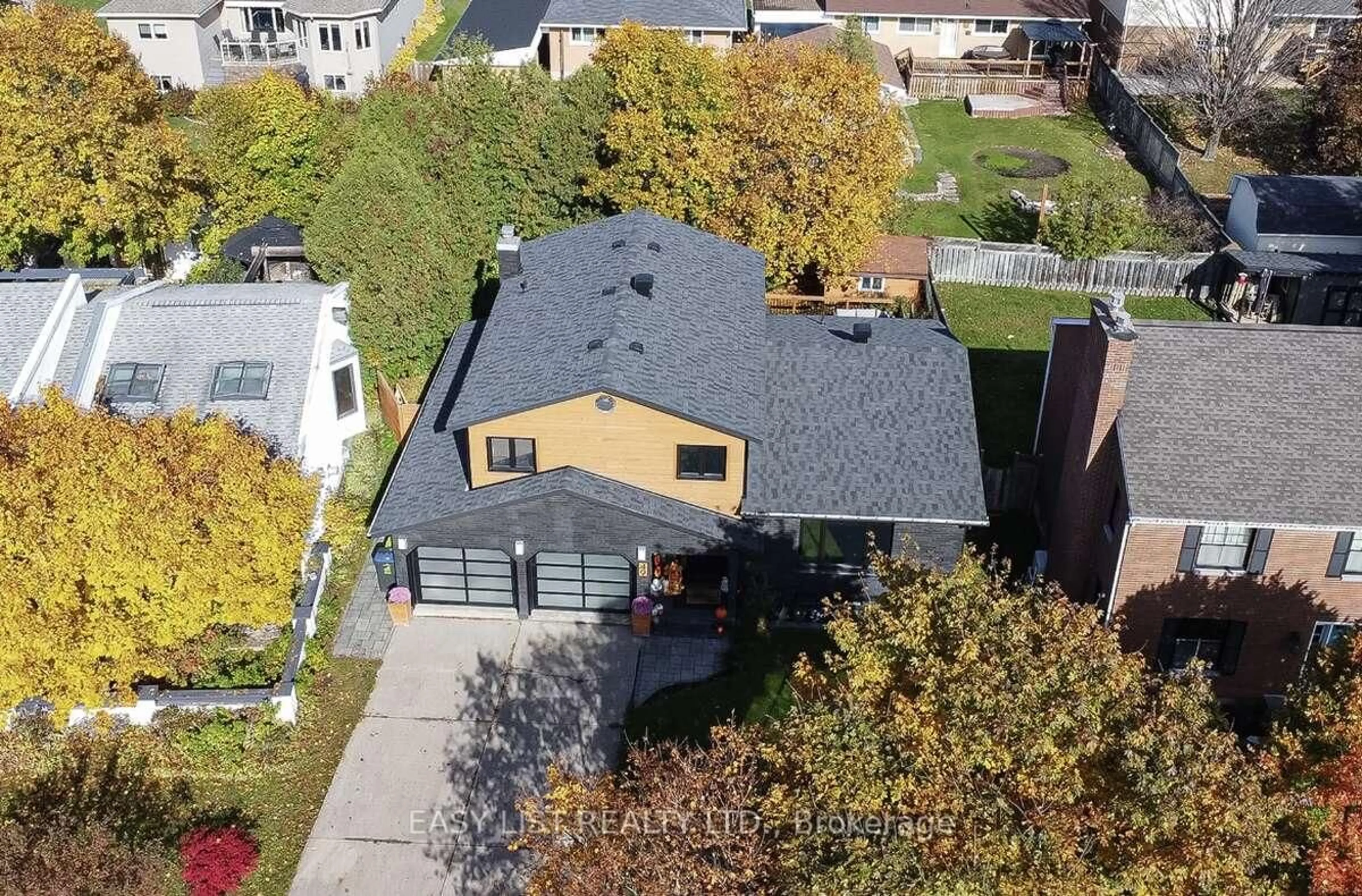 A pic from outside/outdoor area/front of a property/back of a property/a pic from drone, street for 49 Caddy Ave, Sault Ste Marie Ontario P6A 6H6
