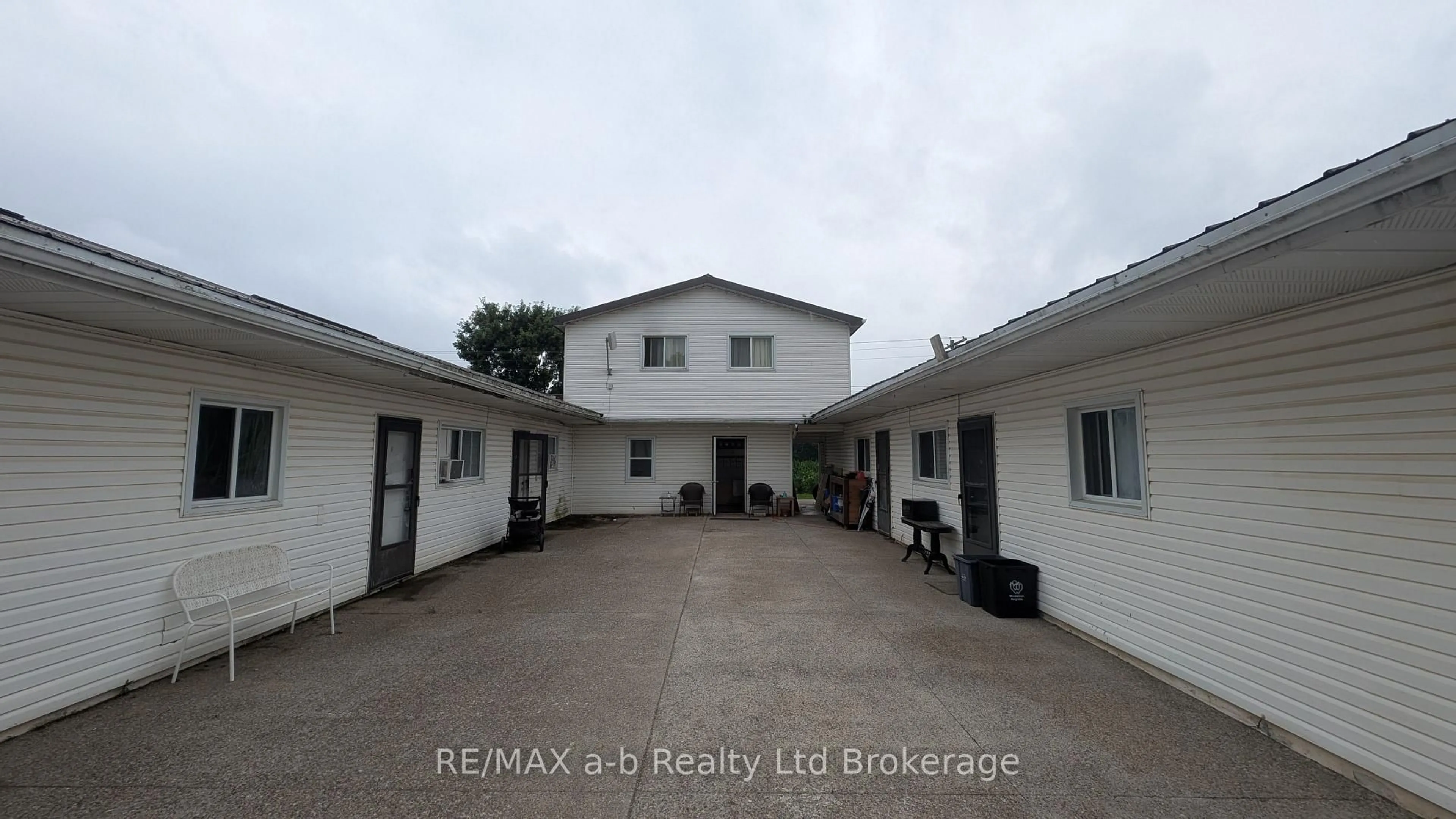 Unknown for 595767 Highway 59, R.R. #6 Rd, East Zorra-Tavistock Ontario N4S 7W1