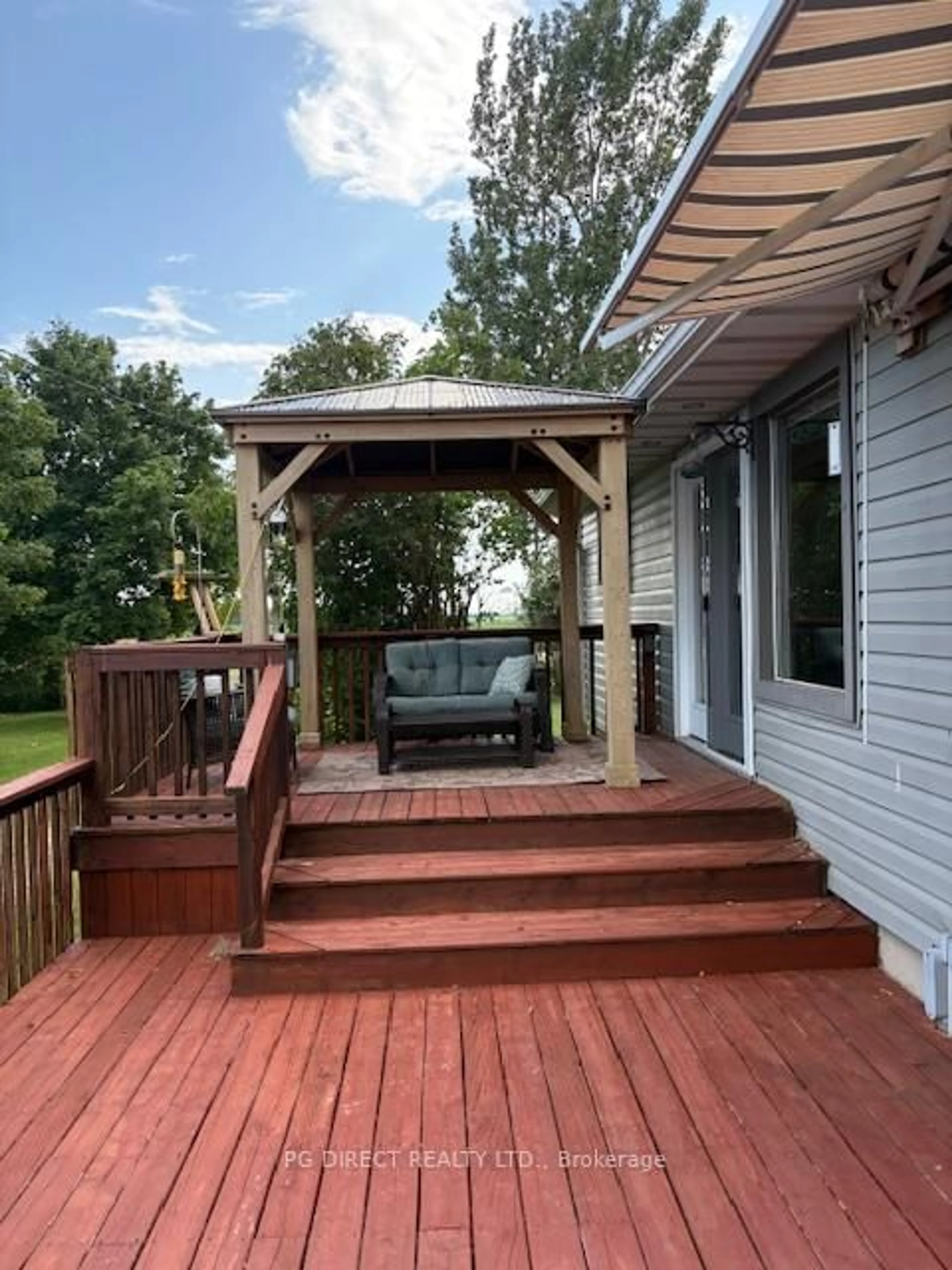 Patio, unknown for 3932 Bruce Road 6, Huron-Kinloss Ontario N0G 2R0