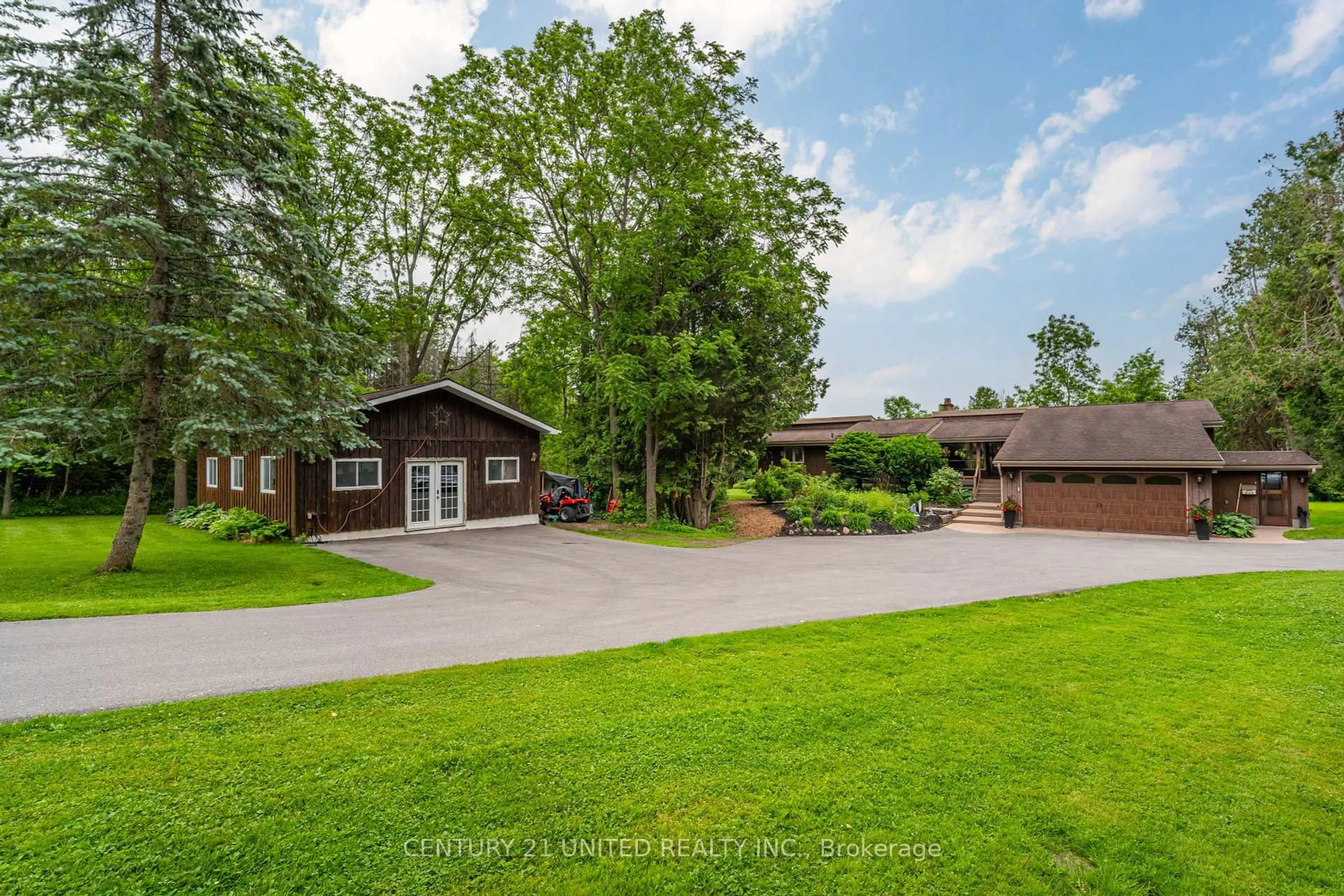 A pic from outside/outdoor area/front of a property/back of a property/a pic from drone, mountain view for 1487 Stewart Line, Cavan Monaghan Ontario L0A 1C0