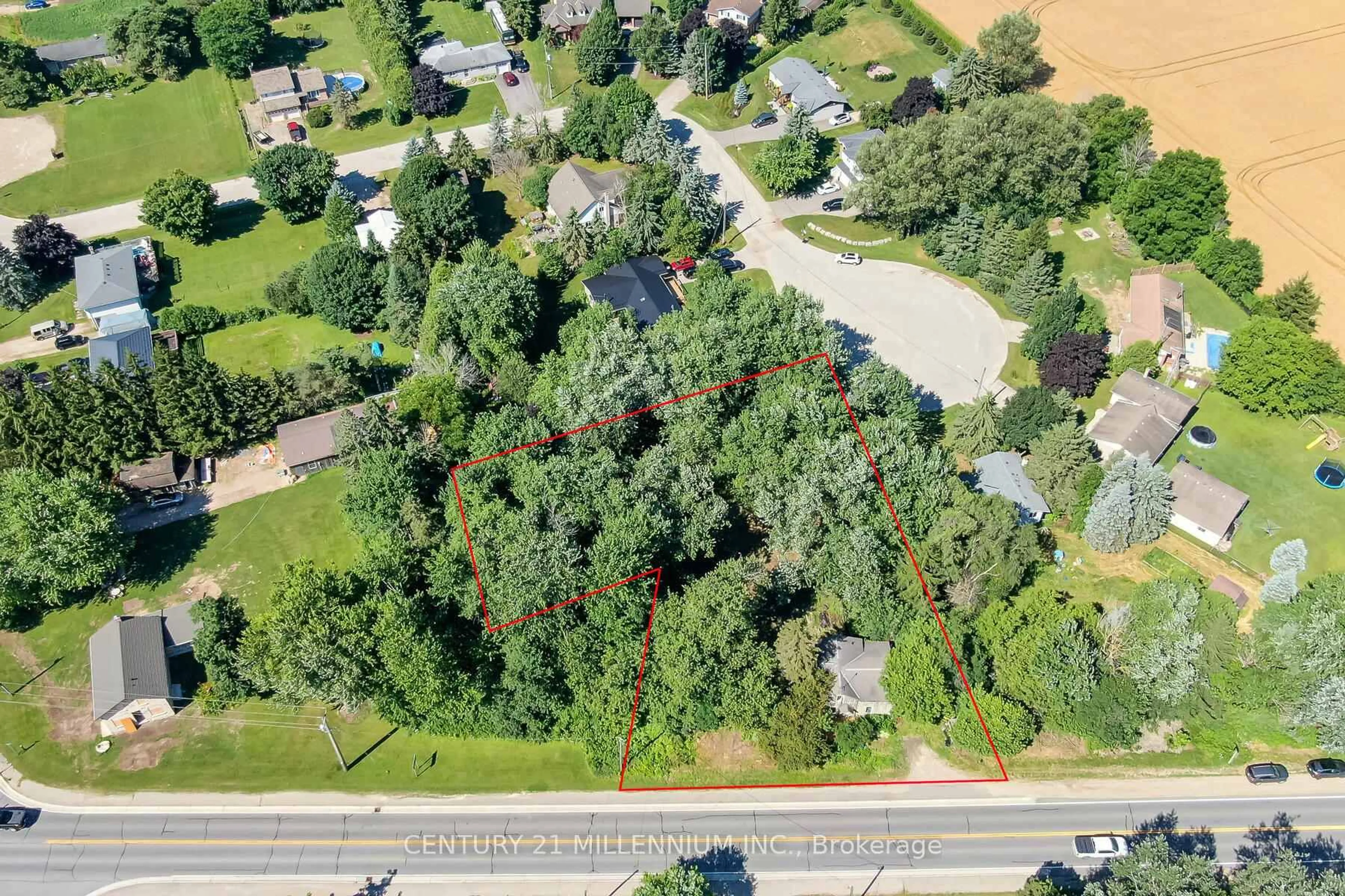 A pic from outside/outdoor area/front of a property/back of a property/a pic from drone, unknown for 6052 Highway 6, Centre Wellington Ontario N0B 1S0
