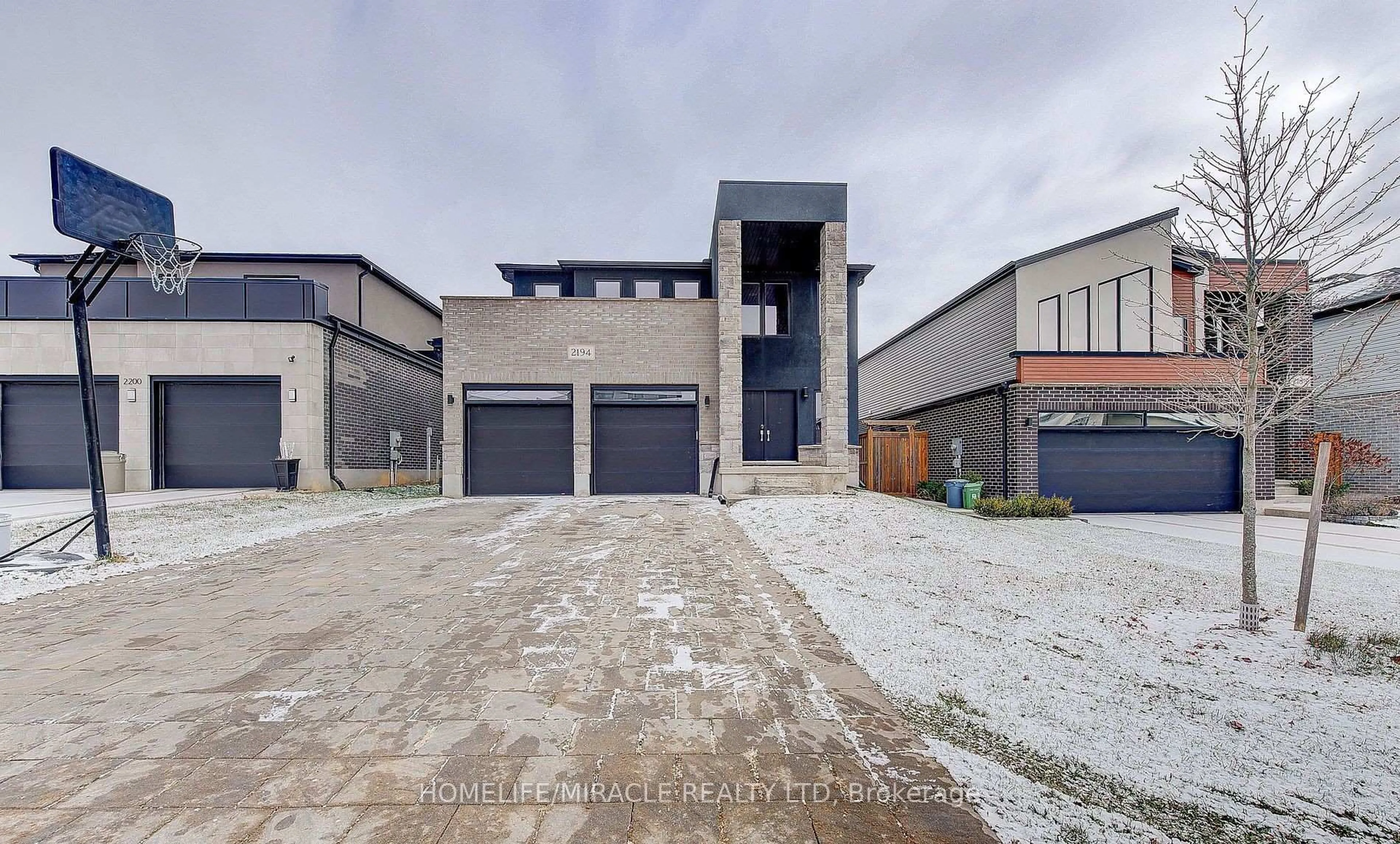 Unknown for 2194 Westpoint Hts, London South Ontario N6P 0E9