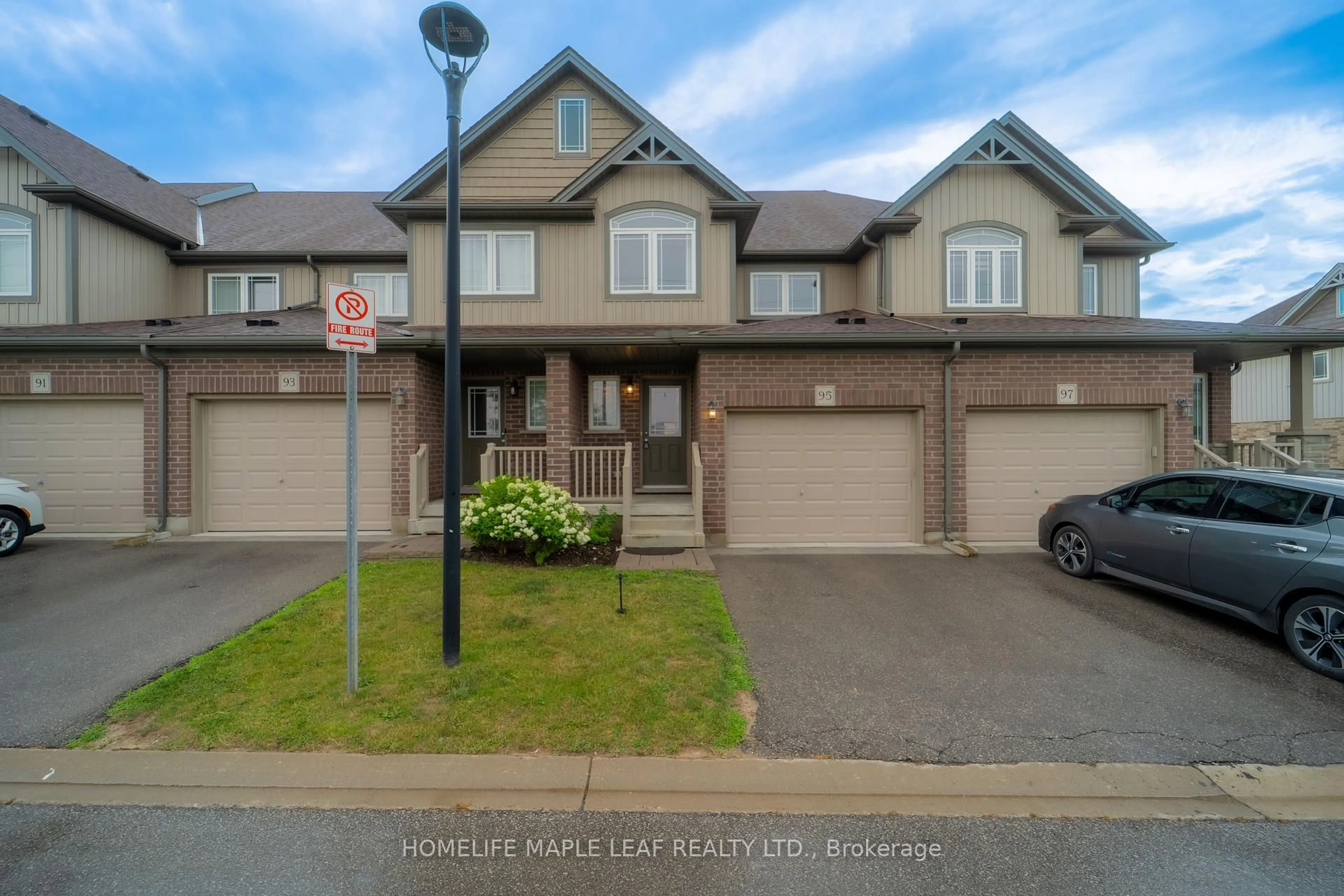 A pic from outside/outdoor area/front of a property/back of a property/a pic from drone, street for 1220 Riverbend Rd #95, London South Ontario N6K 0G5