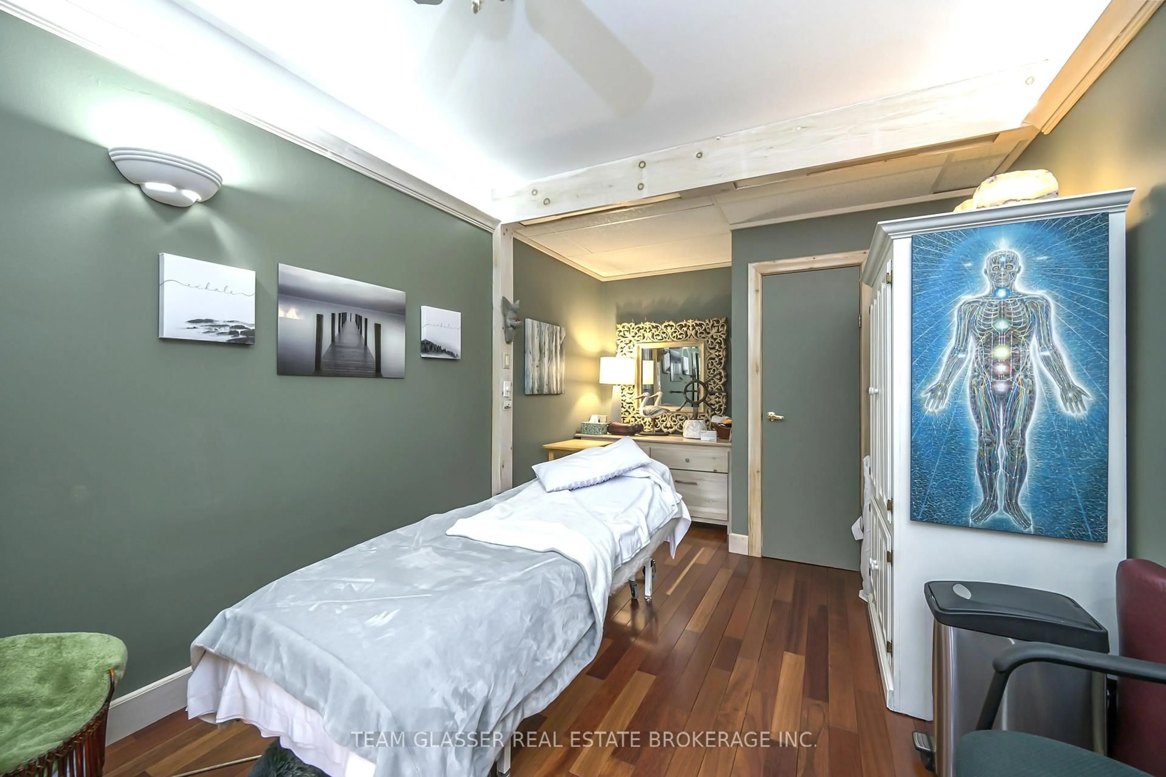 A pic of a room for 7070 LONGWOODS Rd, London South Ontario N6P 1P9