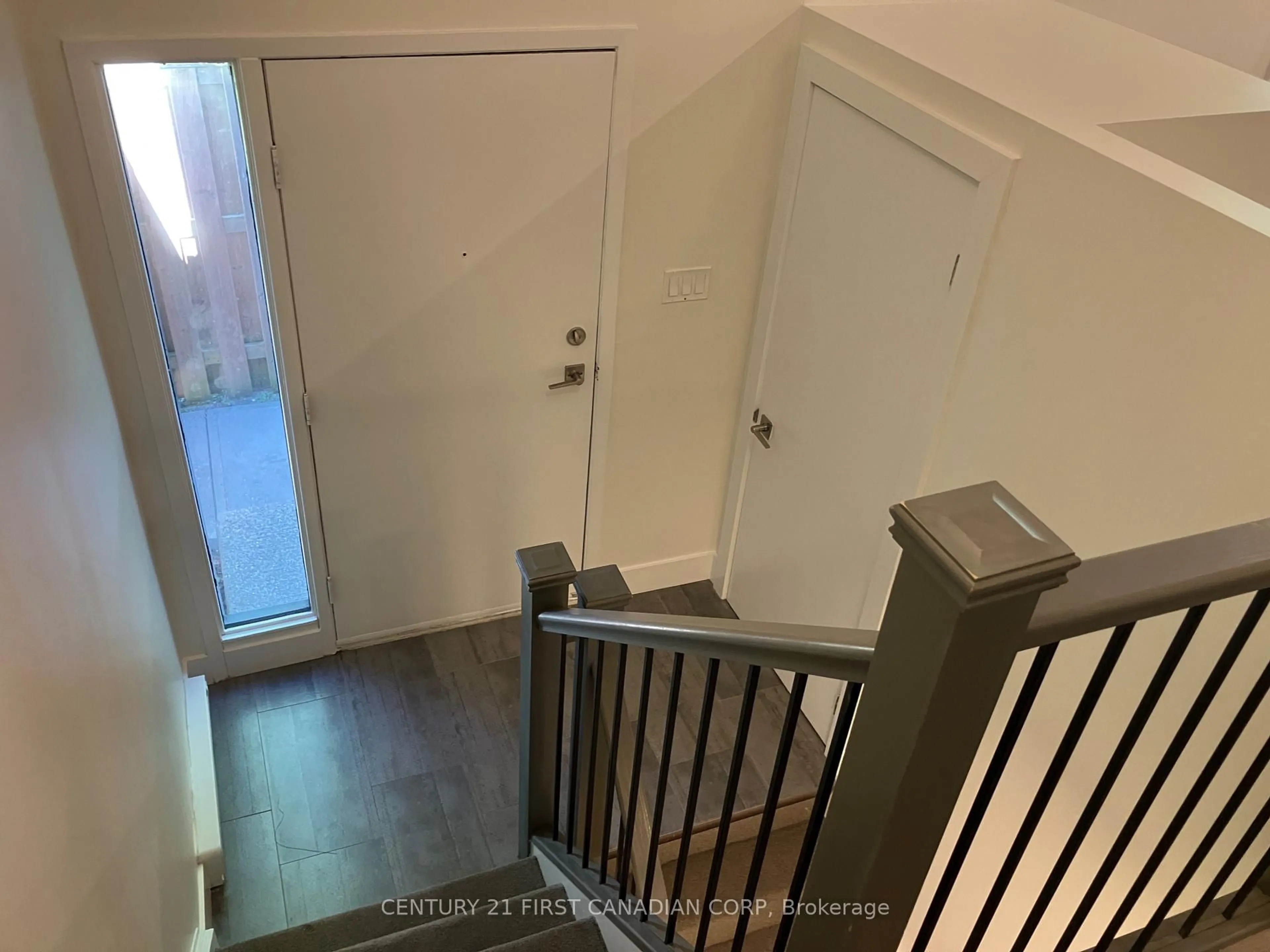 Unknown for 105 Andover Dr #36, London South Ontario N6J 4B1