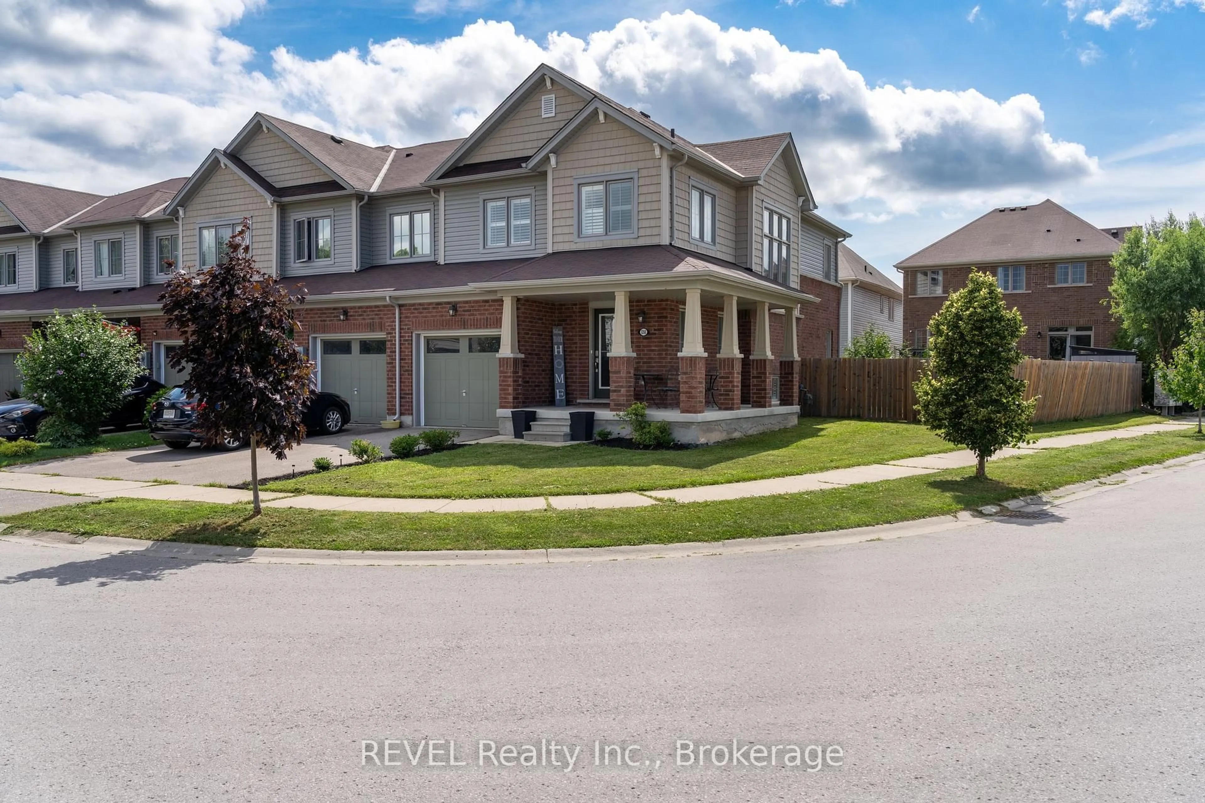 Unknown for 8268 TULIP TREE Dr, Niagara Falls Ontario L2H 0N4