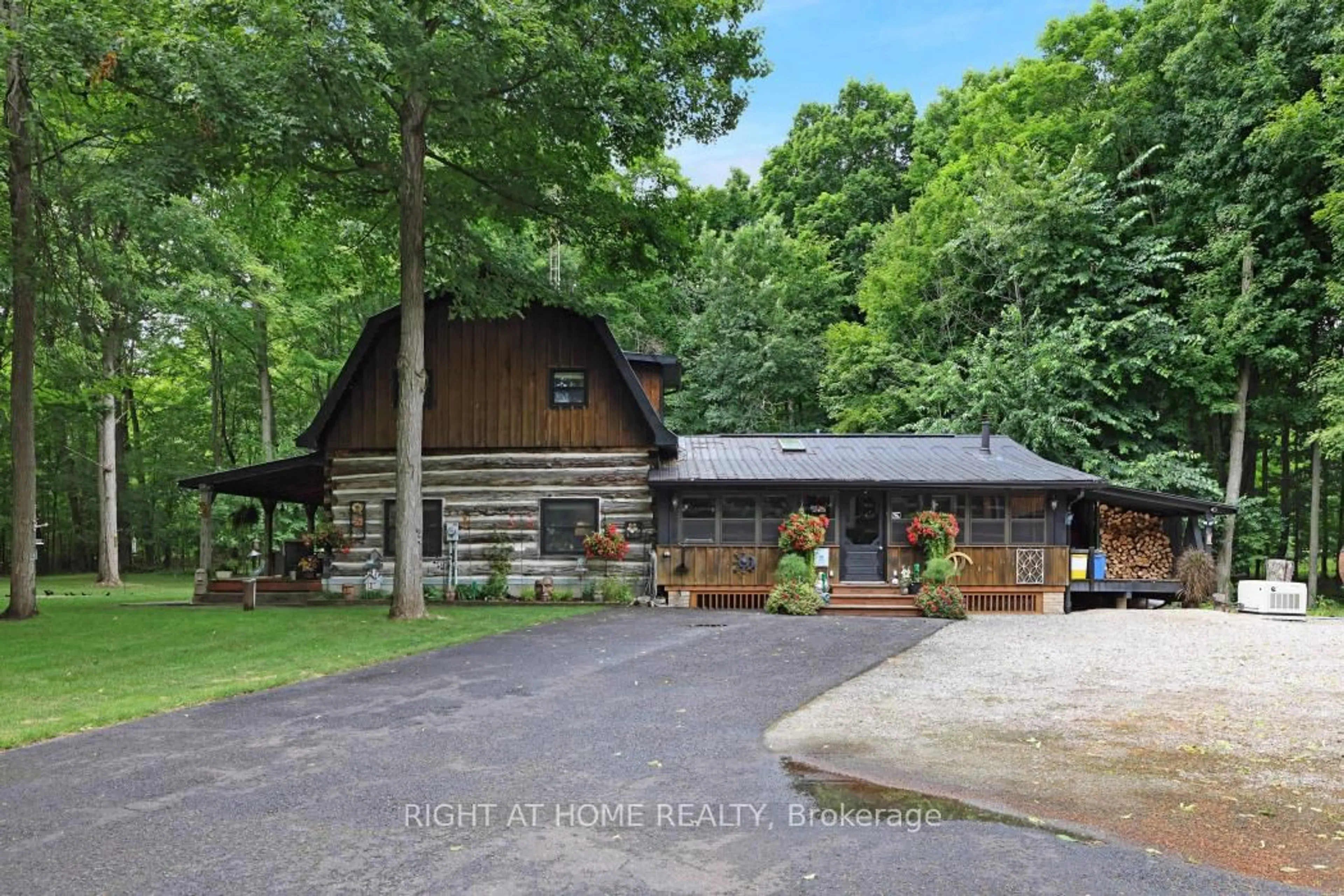 A pic from outside/outdoor area/front of a property/back of a property/a pic from drone, forest/trees view for 120 Burgess Dr, Perth Ontario K7H 3C5