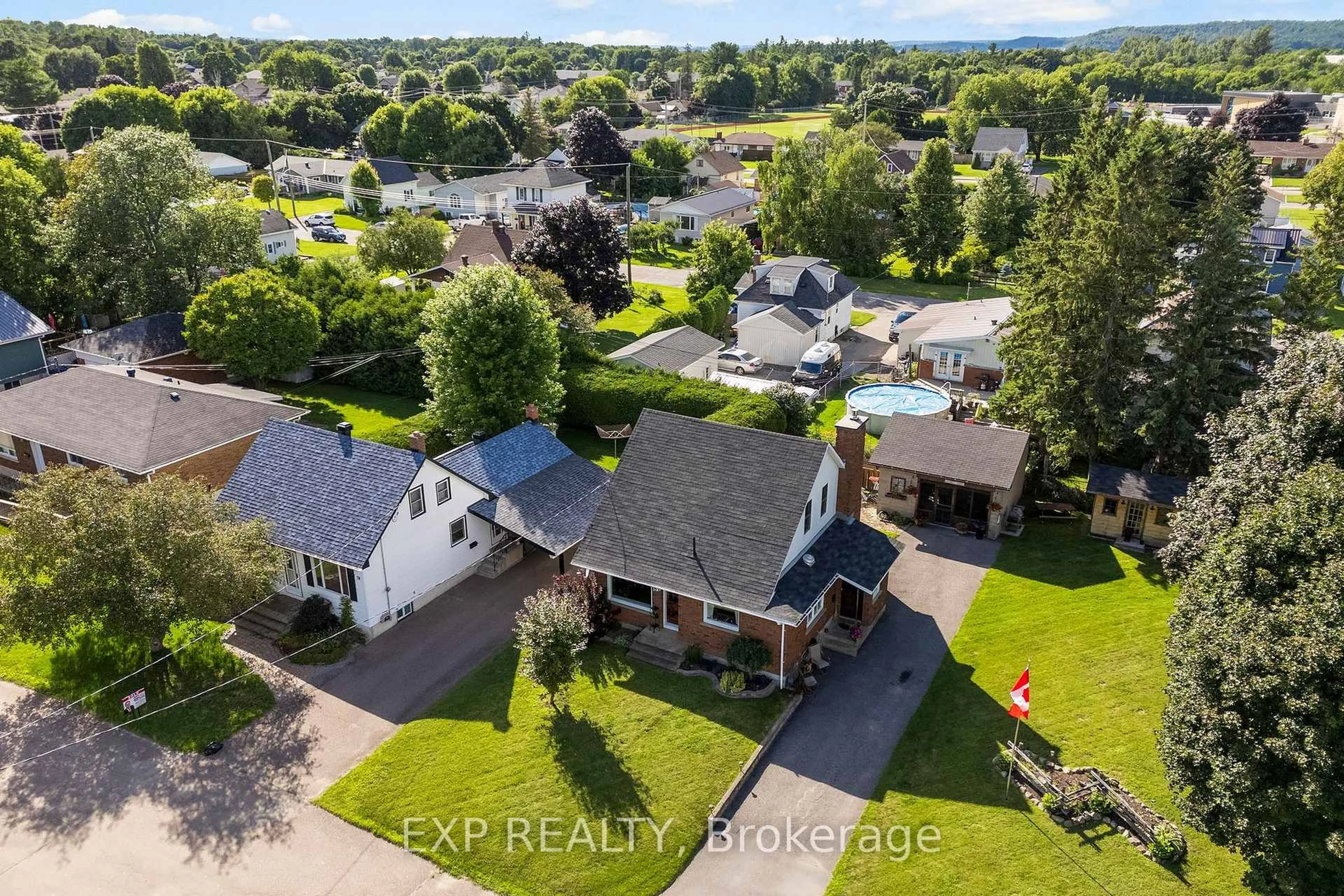 A pic from outside/outdoor area/front of a property/back of a property/a pic from drone, unknown for 84 Graham Ave, Renfrew Ontario K7V 2L9