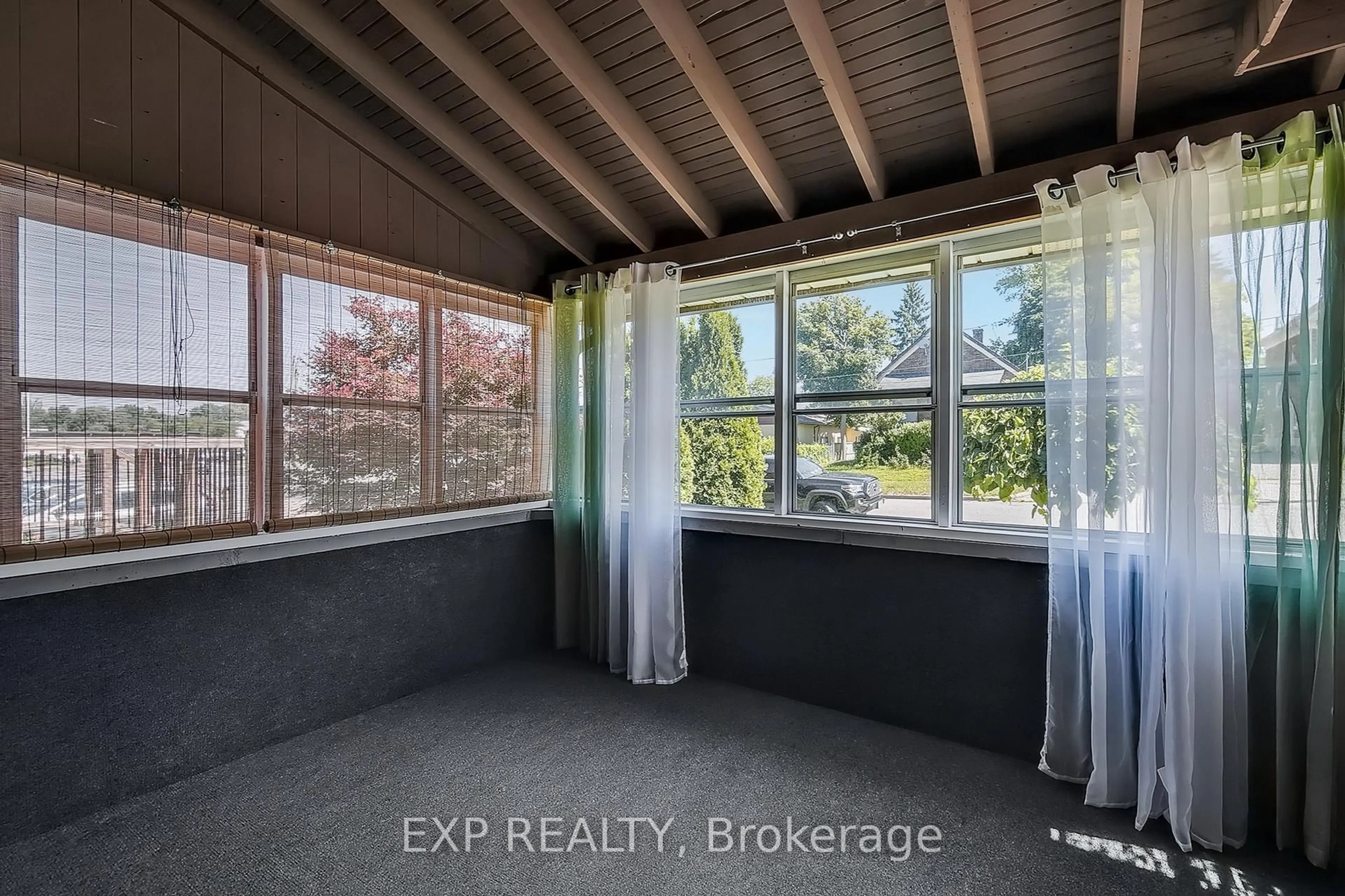 A pic of a room for 29 Devitt Ave, Waterloo Ontario N2J 3E7