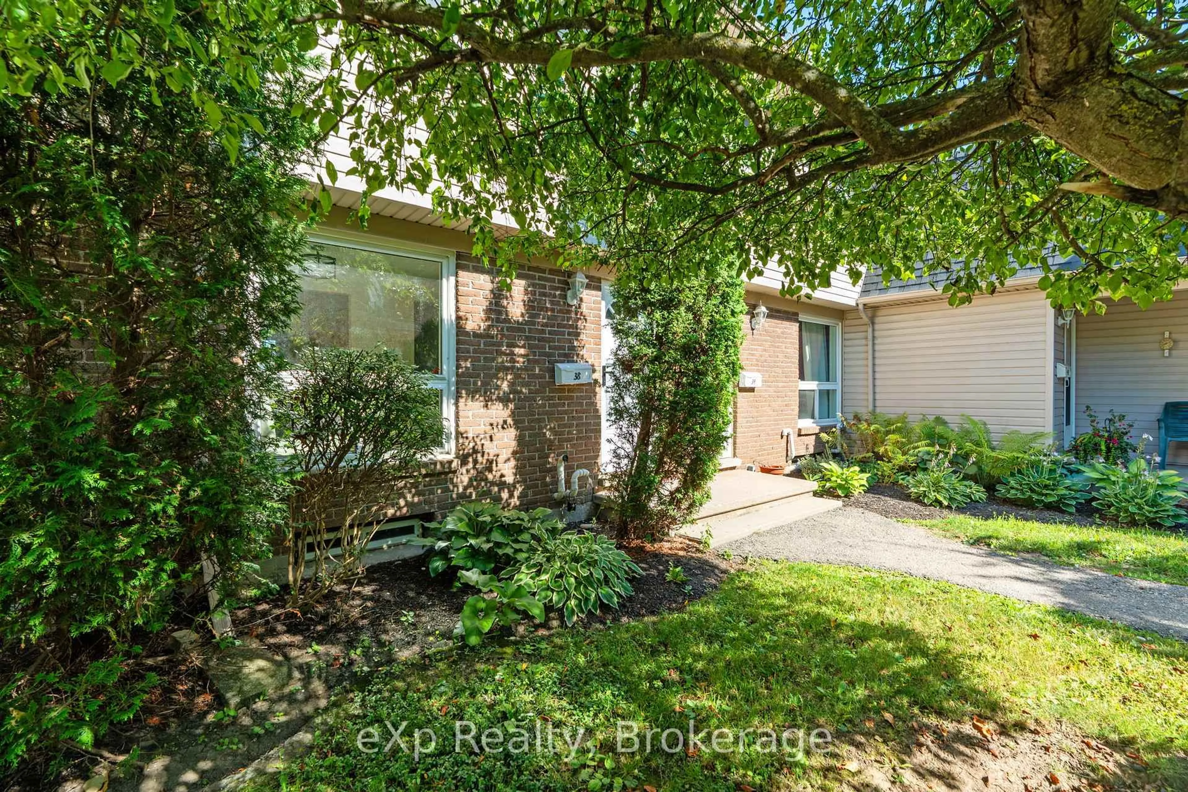 Unknown for 88 Avonwood Dr #38, Stratford Ontario N4Z 1B3