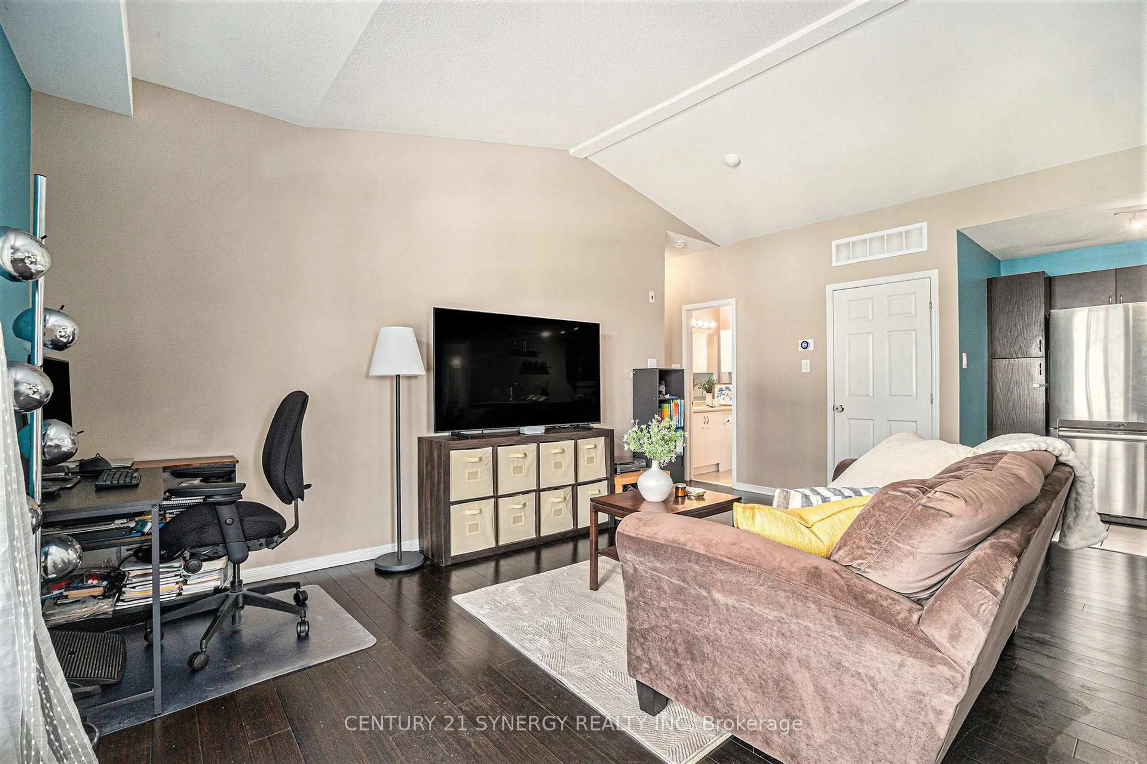 Living room with furniture, unknown for 240 Meilleur Private #J, Ottawa Ontario K1L 0A3