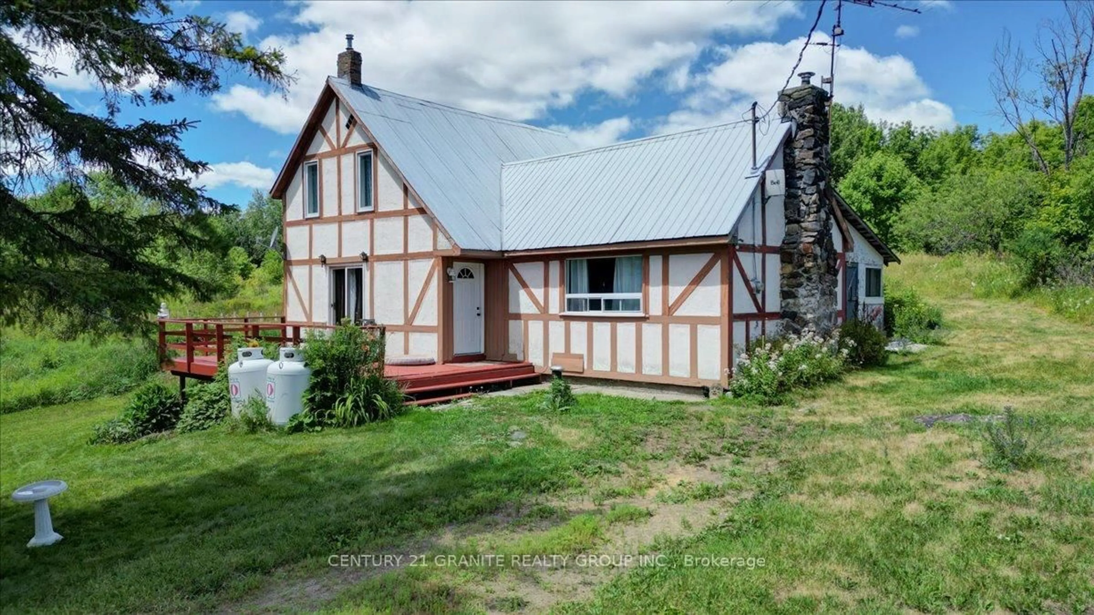 A pic from outside/outdoor area/front of a property/back of a property/a pic from drone, street for 710 Rose Island Rd, North Kawartha Ontario K0L 1P0