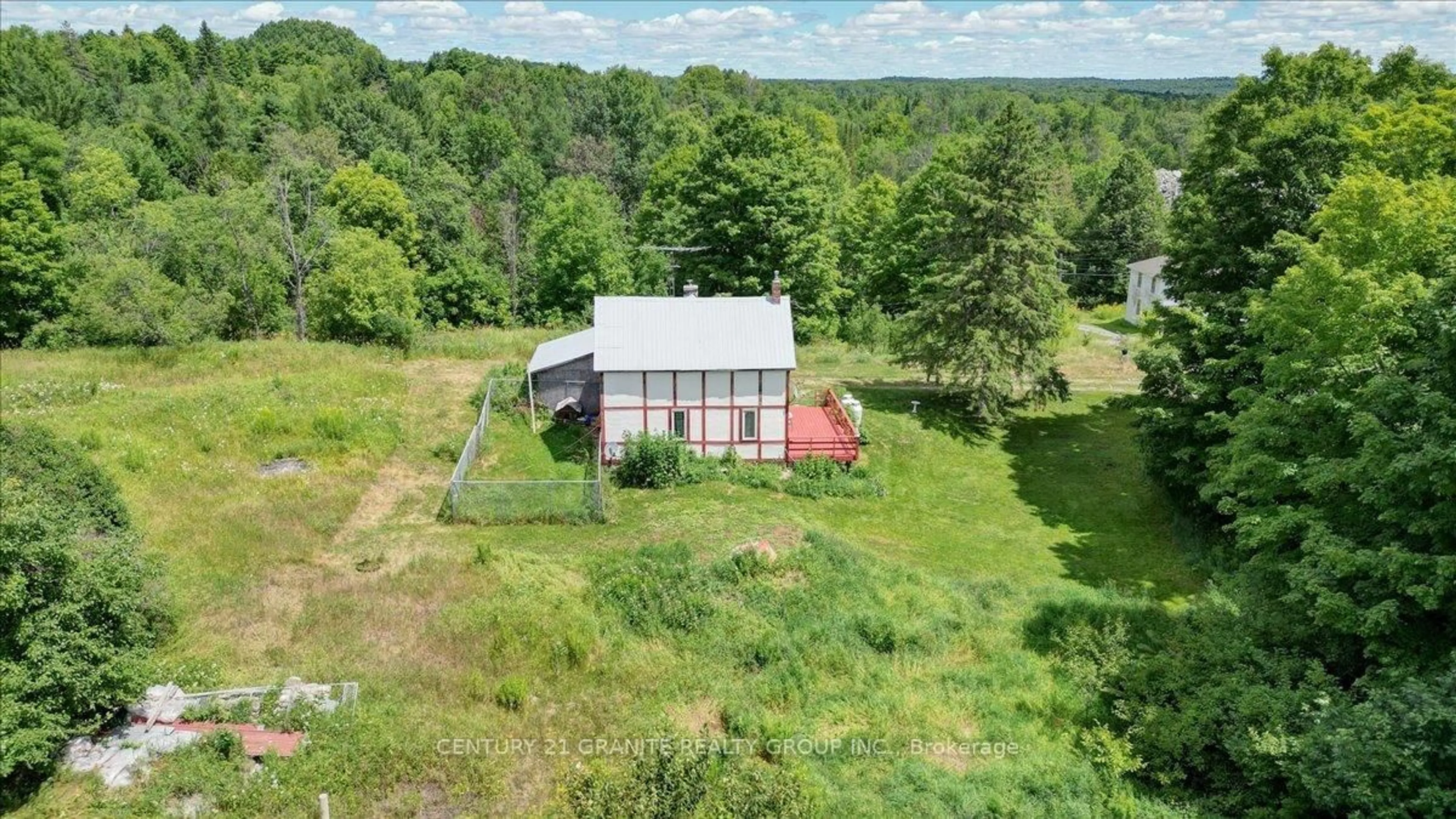 A pic from outside/outdoor area/front of a property/back of a property/a pic from drone, building for 710 Rose Island Rd, North Kawartha Ontario K0L 1P0