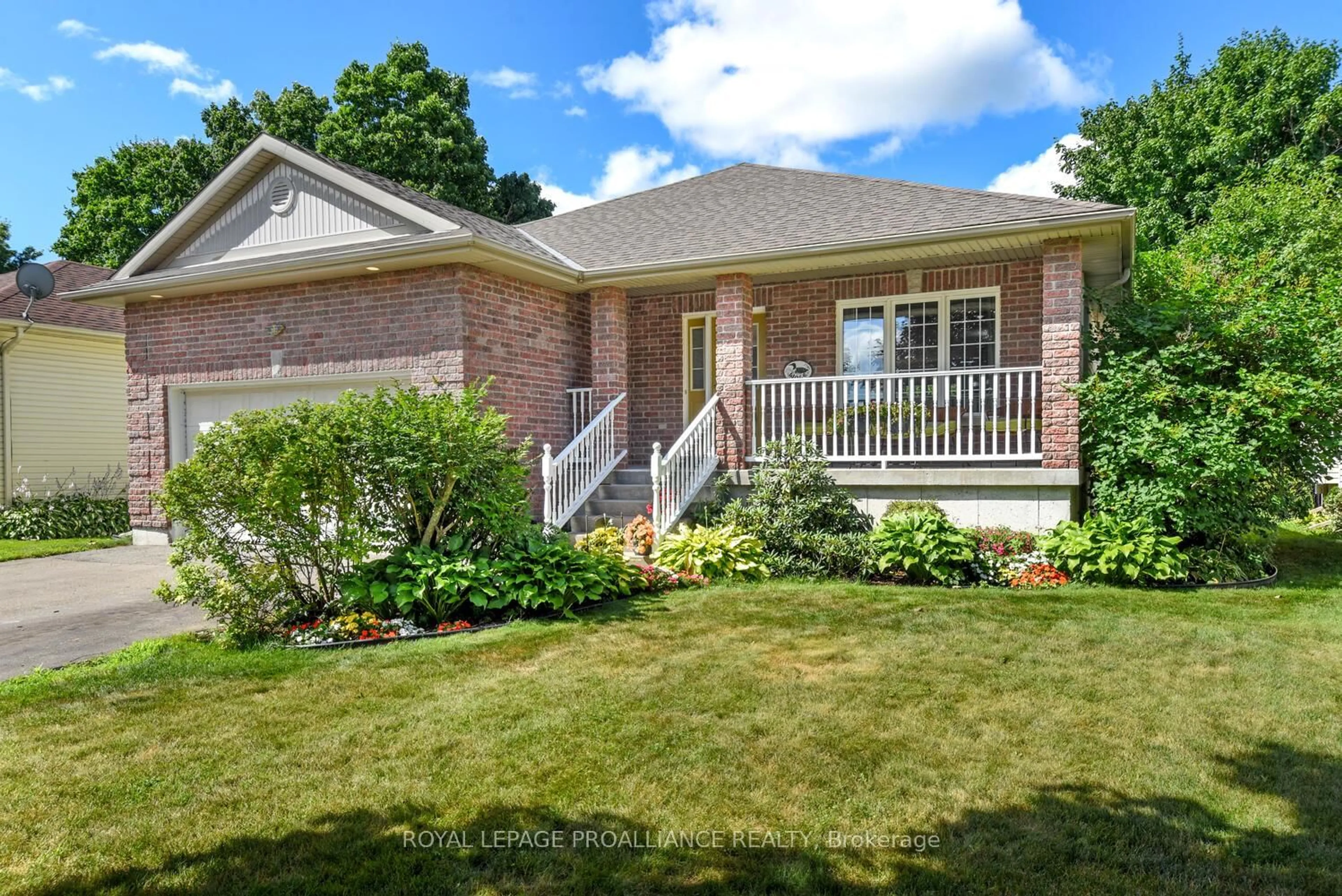 Home with brick exterior material, street for 287 Beley St, Brockville Ontario K6V 7M8