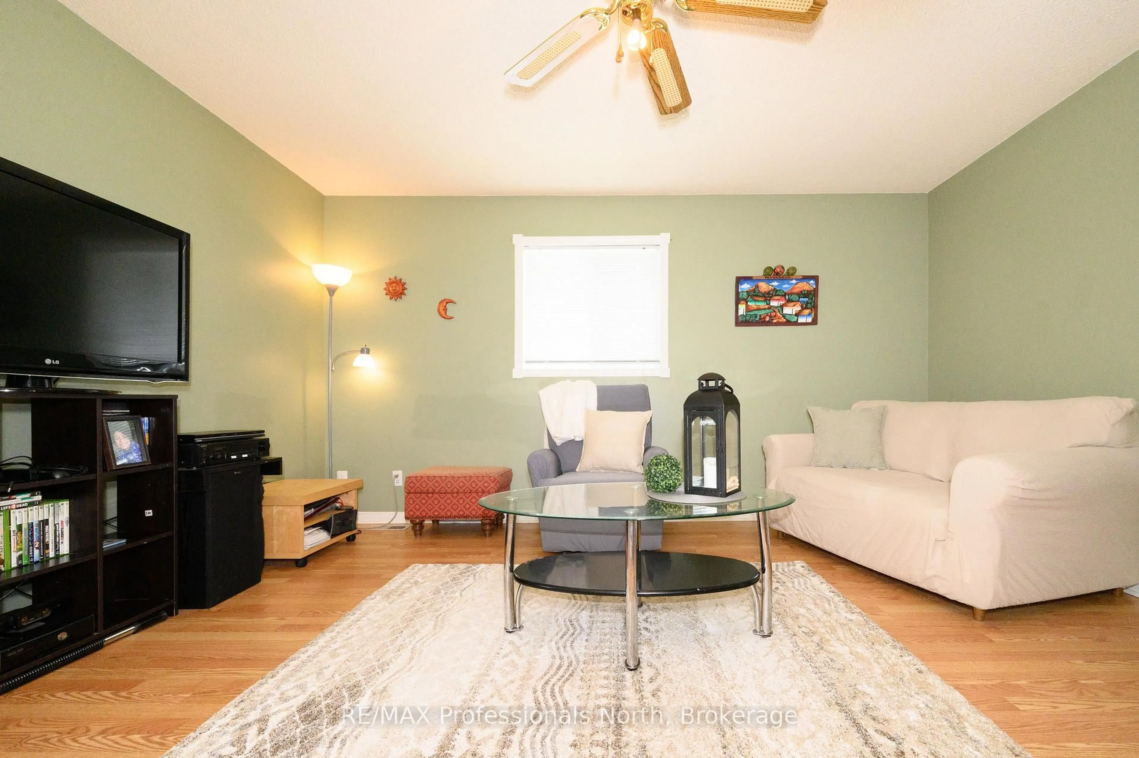 Living room with furniture, unknown for 30 Sabrina Park Dr, Huntsville Ontario P1H 1L8