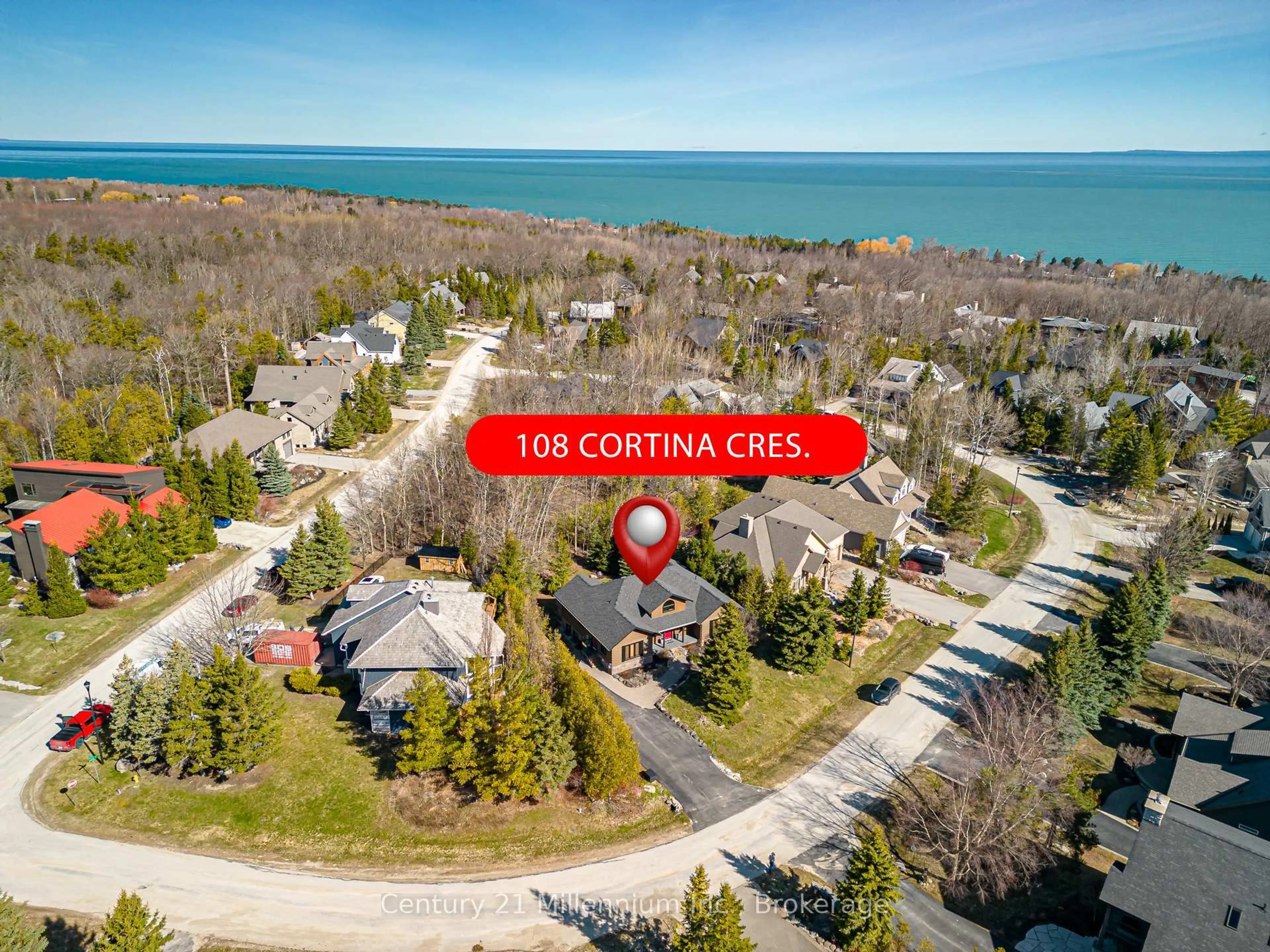 A pic from outside/outdoor area/front of a property/back of a property/a pic from drone, street for 108 Cortina Cres, Blue Mountains Ontario L9Y 3Z2