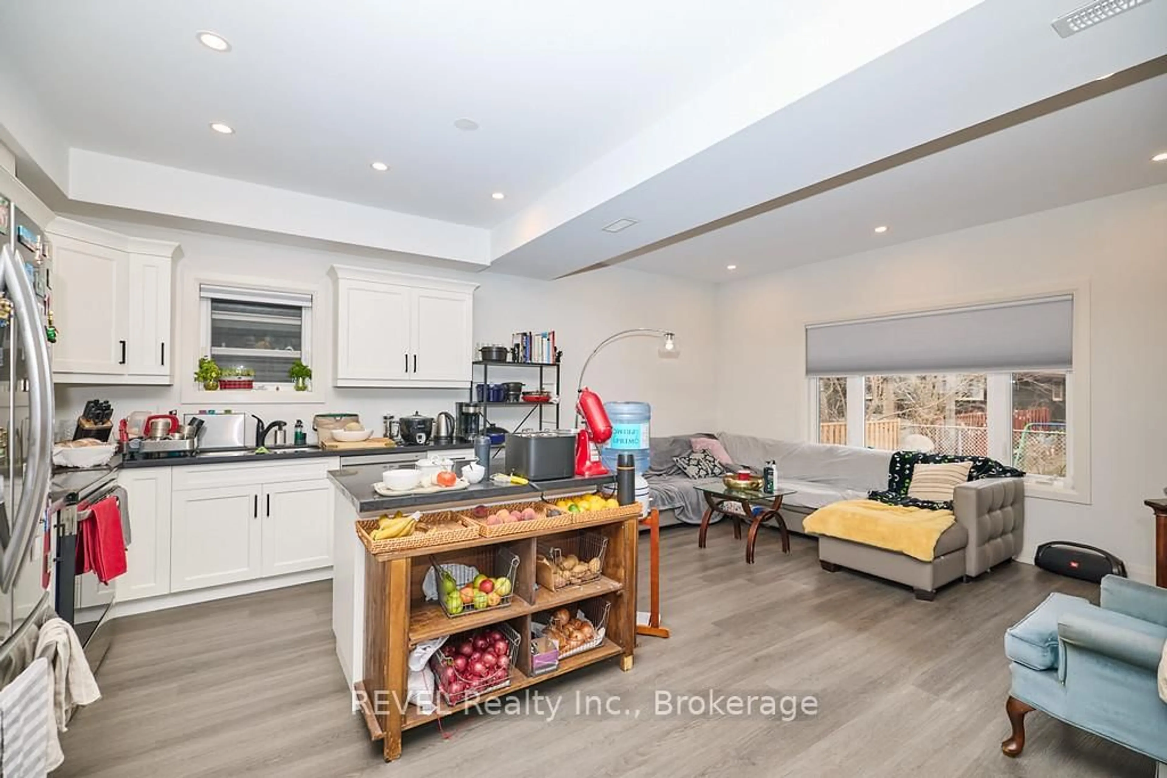 Open concept kitchen, unknown for 8 Nash St, St. Catharines Ontario L2S 1B5
