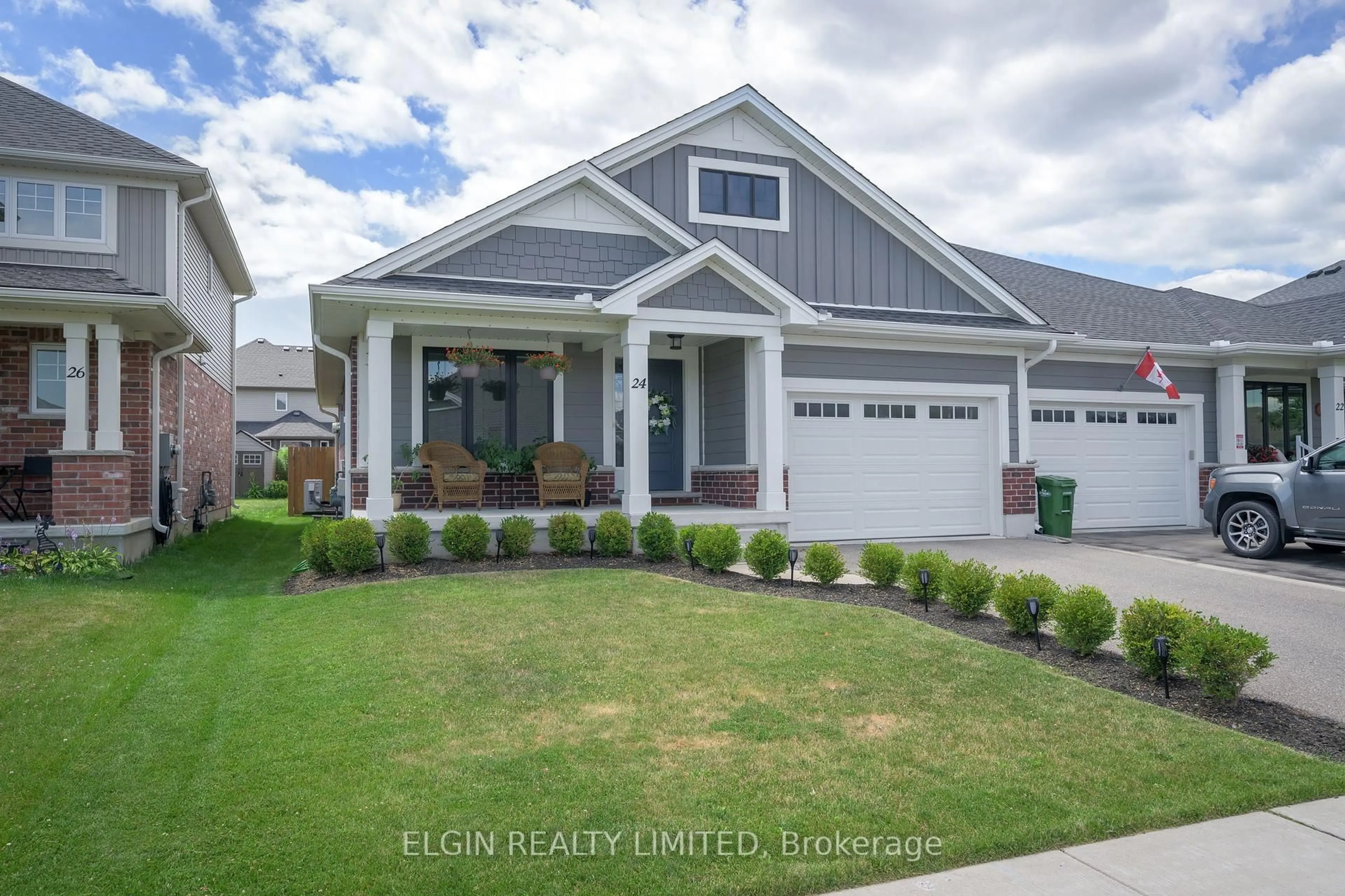 Home with vinyl exterior material, street for 24 Ashberry Pl, St. Thomas Ontario N5R 0H7