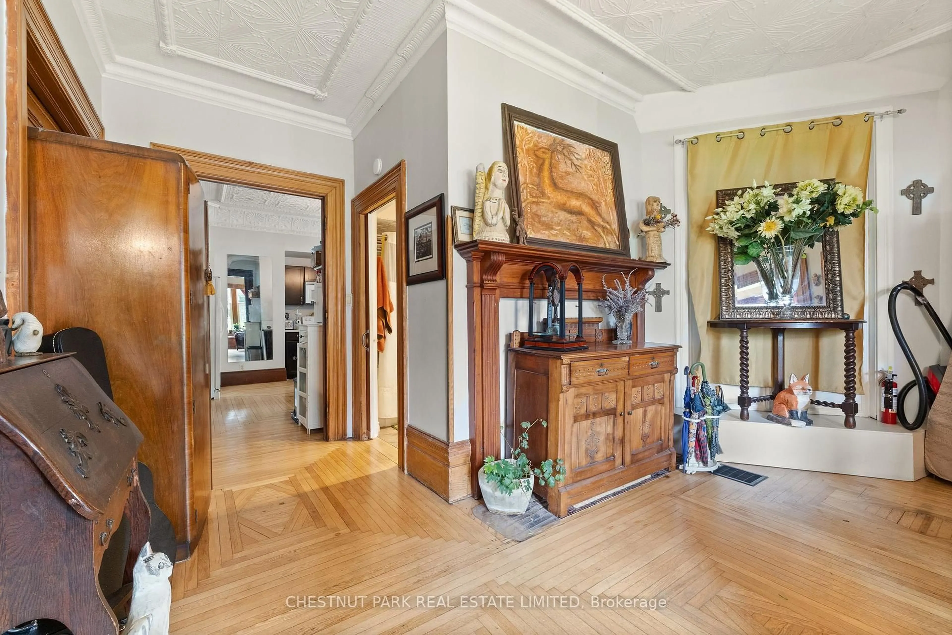 Indoor foyer for 365 Main St, Prince Edward County Ontario K0K 2T0