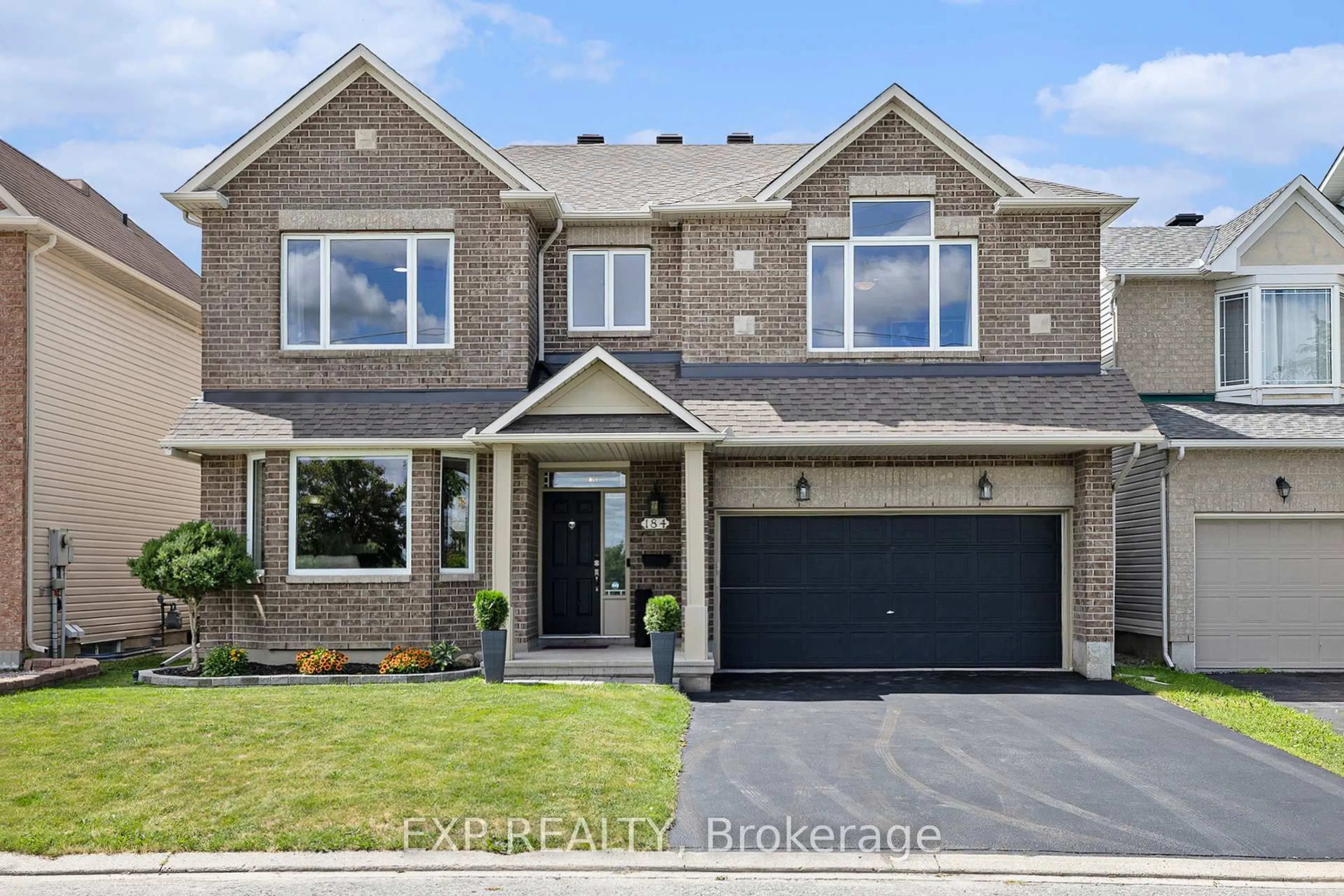 Home with brick exterior material, street for 184 Harbour View St, Ottawa Ontario K2G 7B4