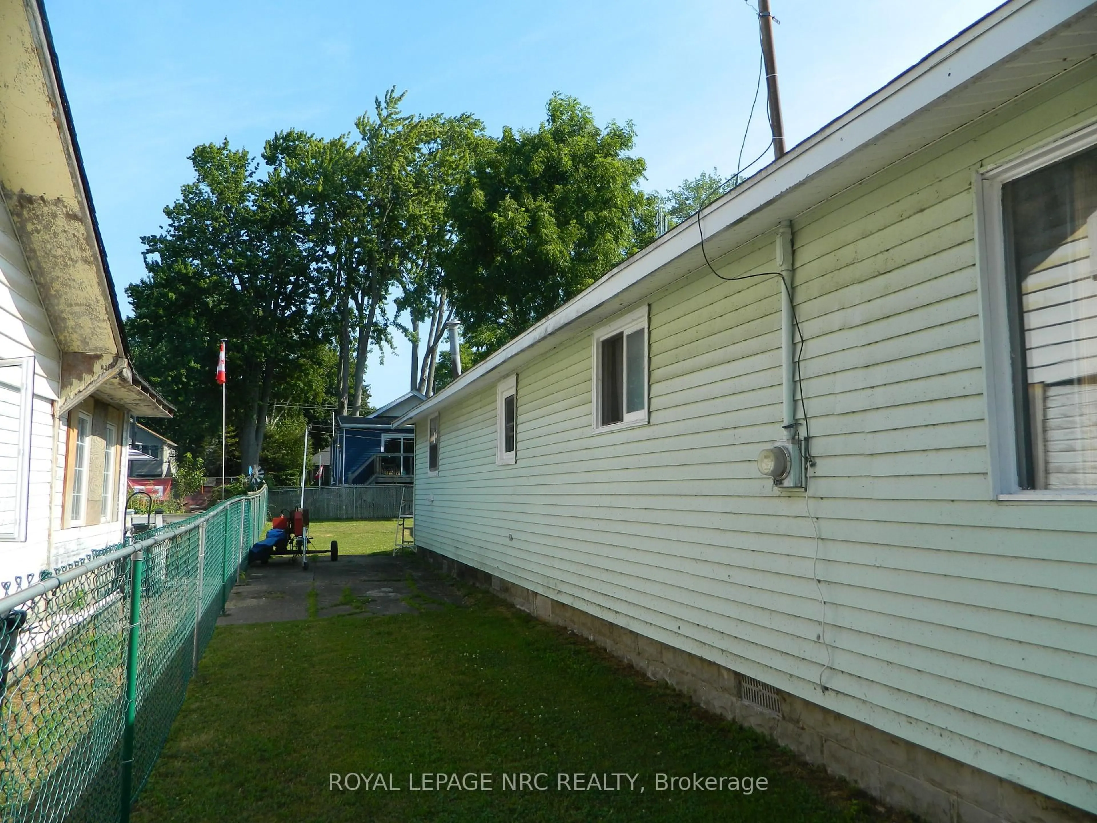Unknown for 16 CAMBRIDGE Rd, Fort Erie Ontario L0S 1B0