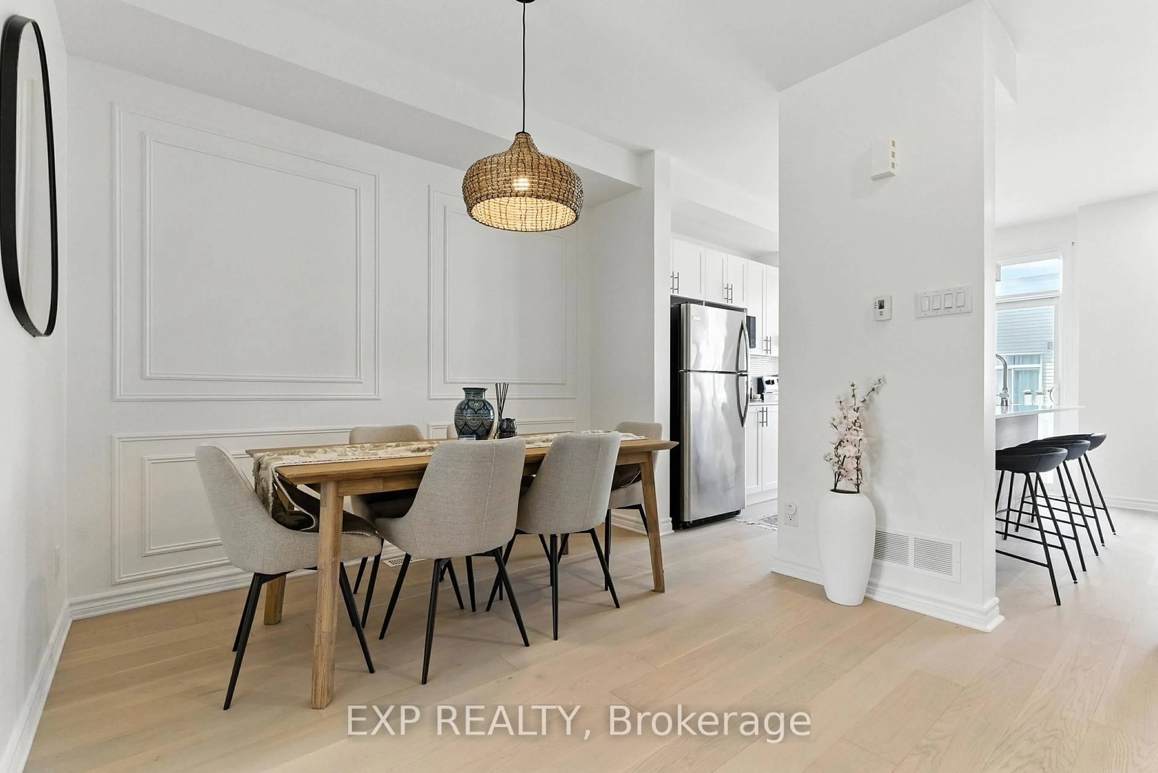 Dining room, unknown for 127 Yellowcress Way, Orleans Ontario K4A 1C2