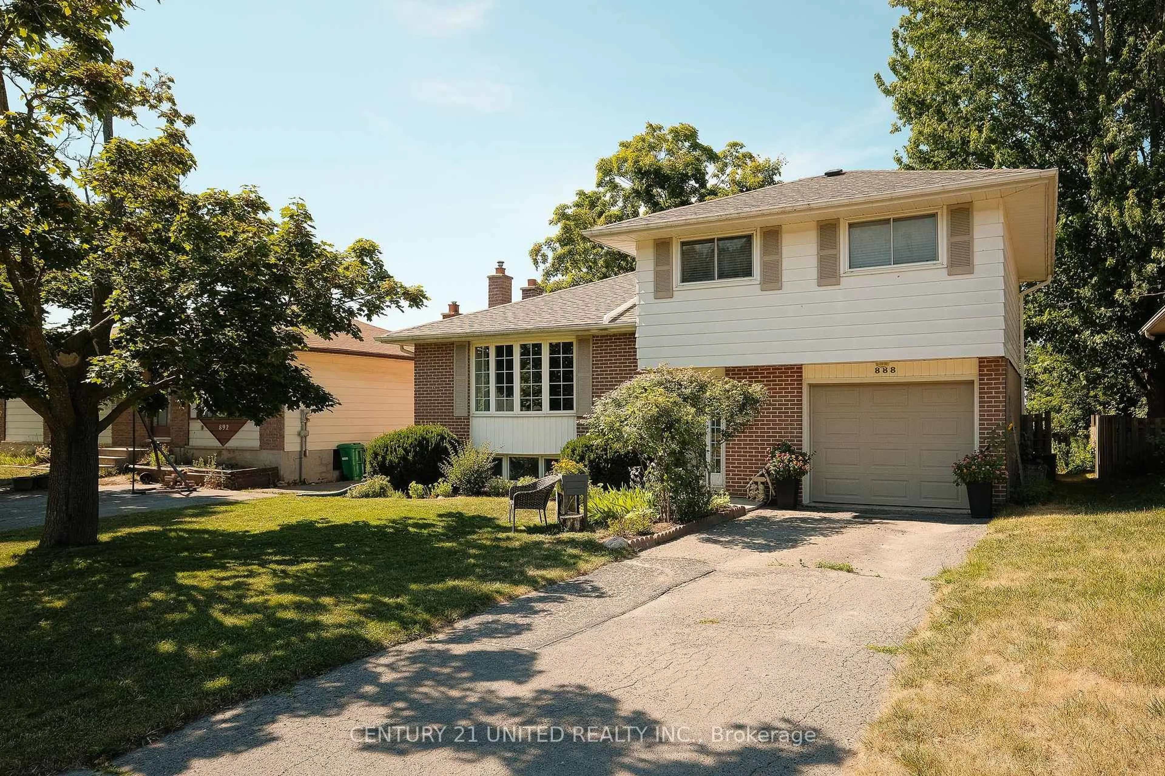 Unknown for 888 Sydenham Rd, Peterborough South Ontario K9J 1K2