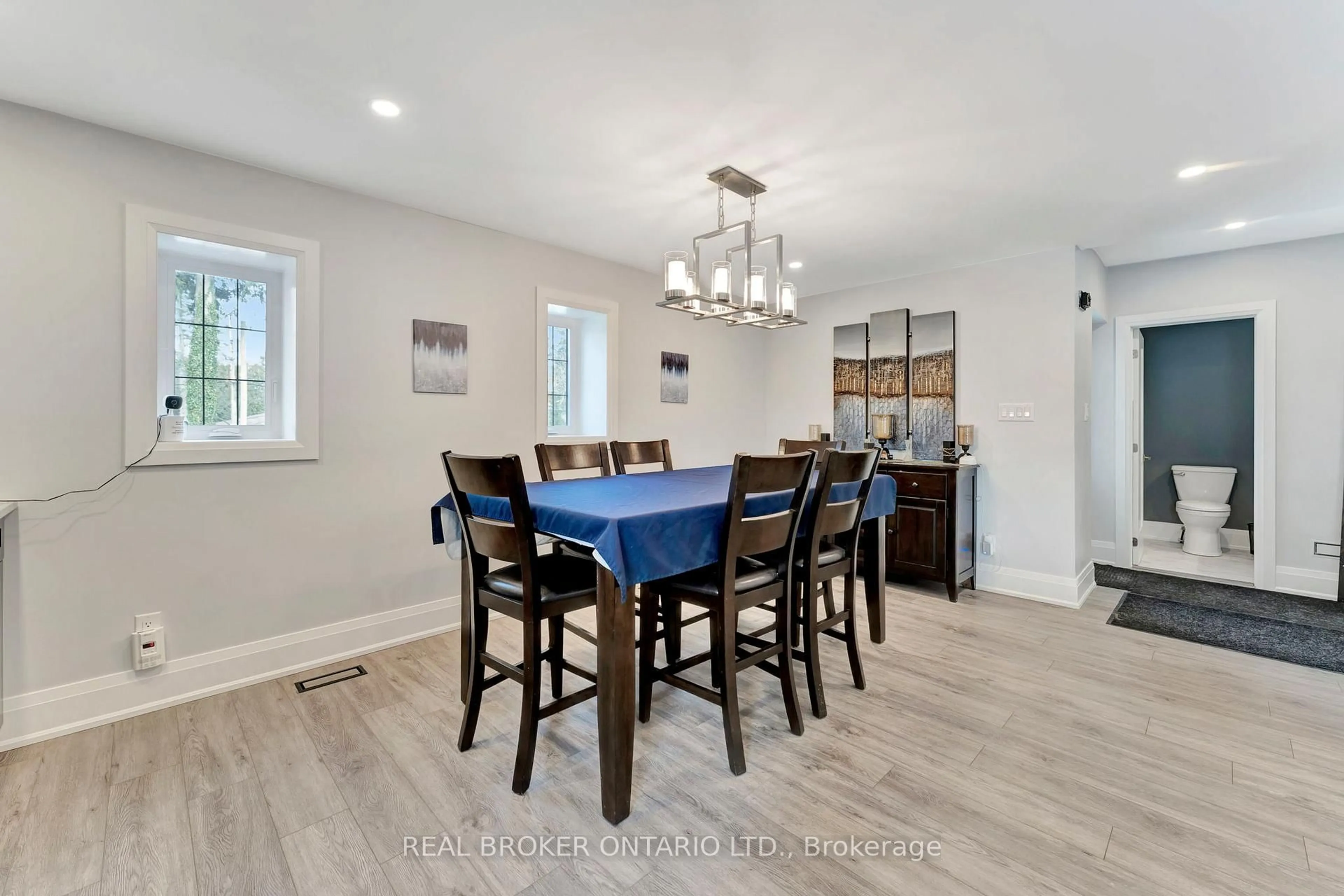 Open concept kitchen, unknown for 26 Evergreen Hill Rd, Norfolk Ontario N3Y 1B8
