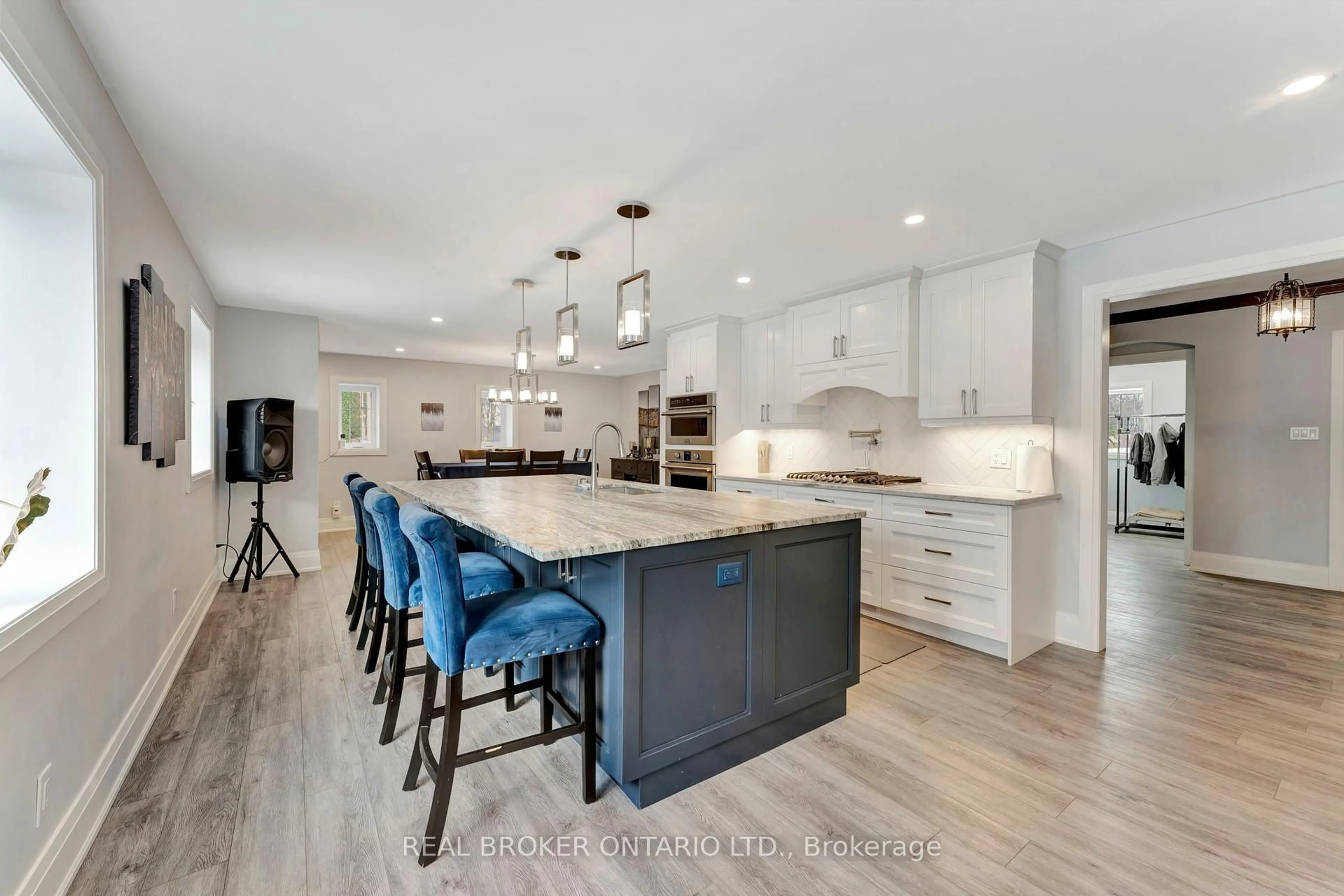 Open concept kitchen, unknown for 26 Evergreen Hill Rd, Norfolk Ontario N3Y 1B8