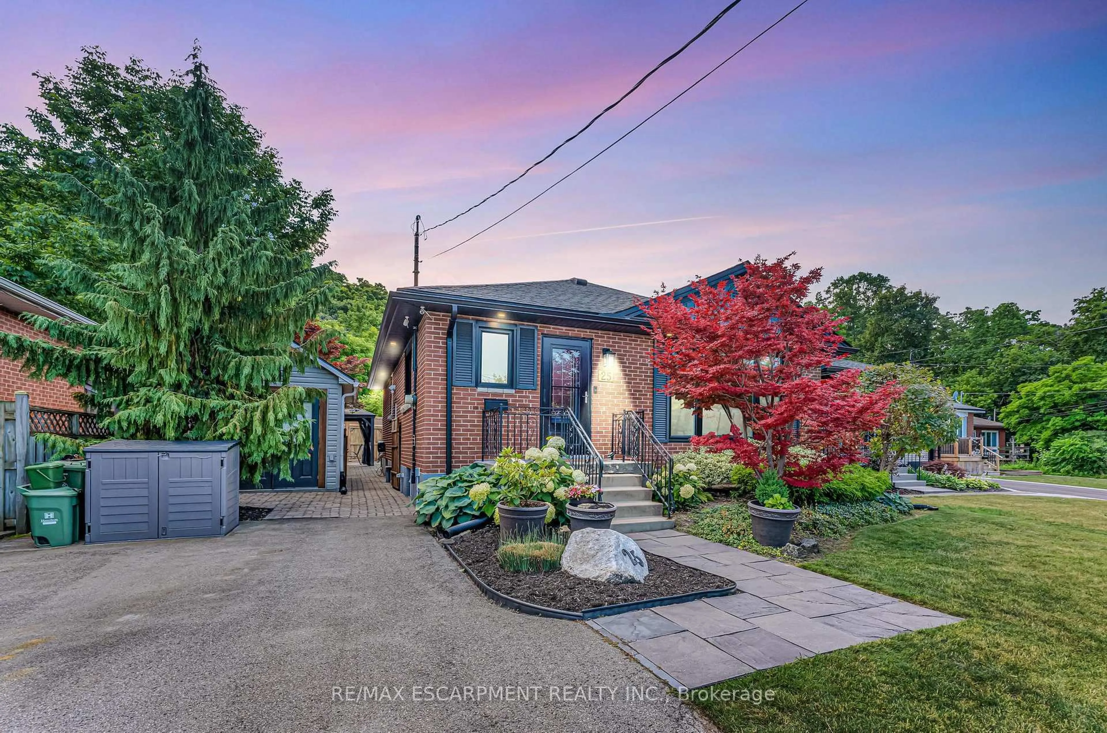 Home with brick exterior material, street for 25 Alba St, Hamilton Ontario L8G 1N9