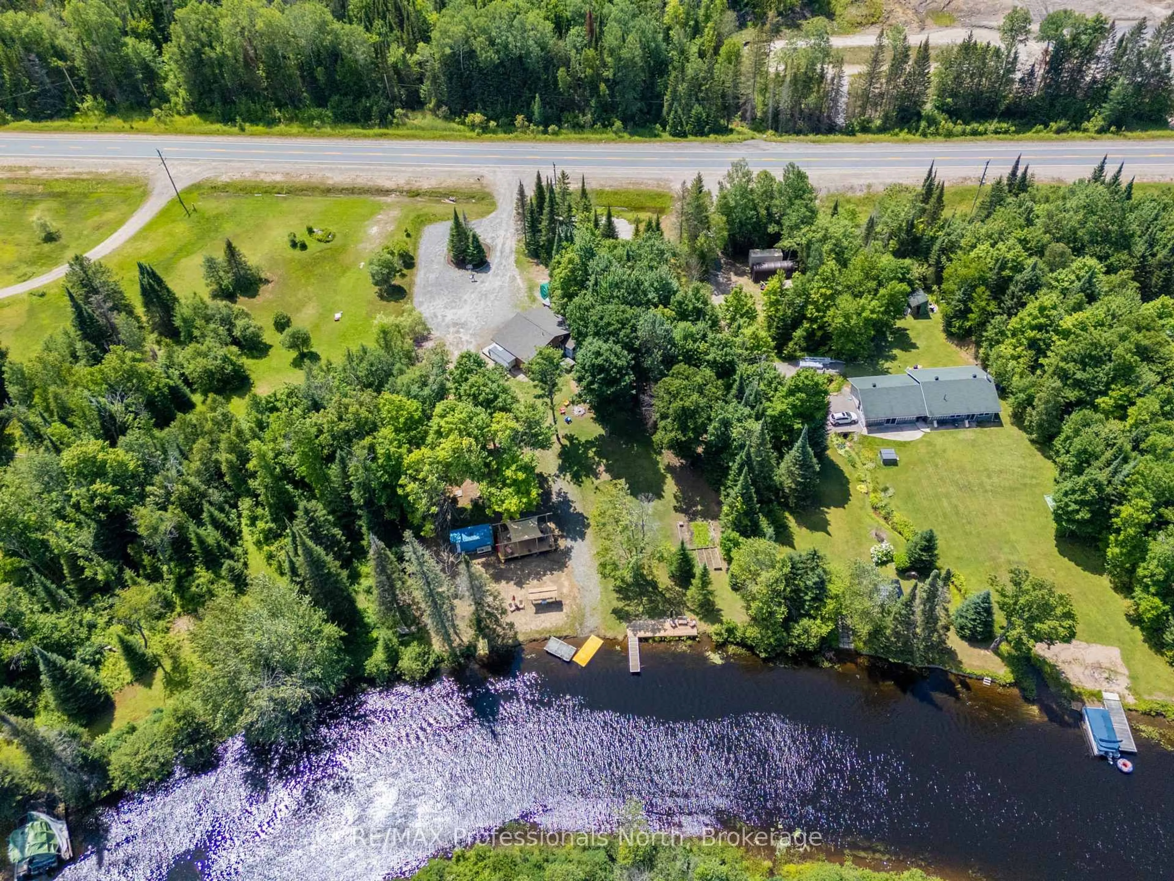 A pic from outside/outdoor area/front of a property/back of a property/a pic from drone, water/lake/river/ocean view for 899 KATRINE Rd, Burk's Falls Ontario P0A 1C0