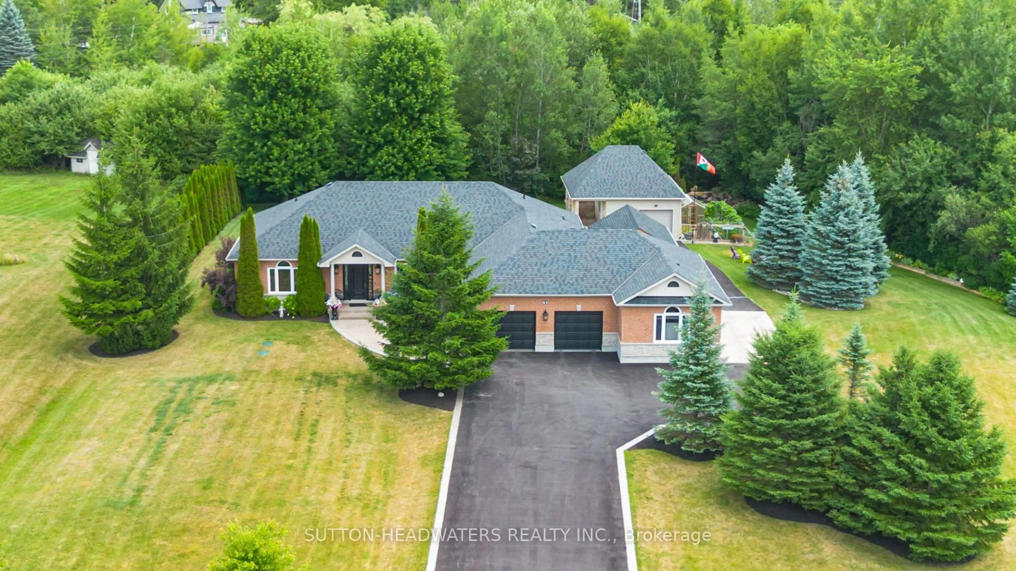 A pic from outside/outdoor area/front of a property/back of a property/a pic from drone, street for 63 Brookhaven Cres, East Garafraxa Ontario L9W 2Y9