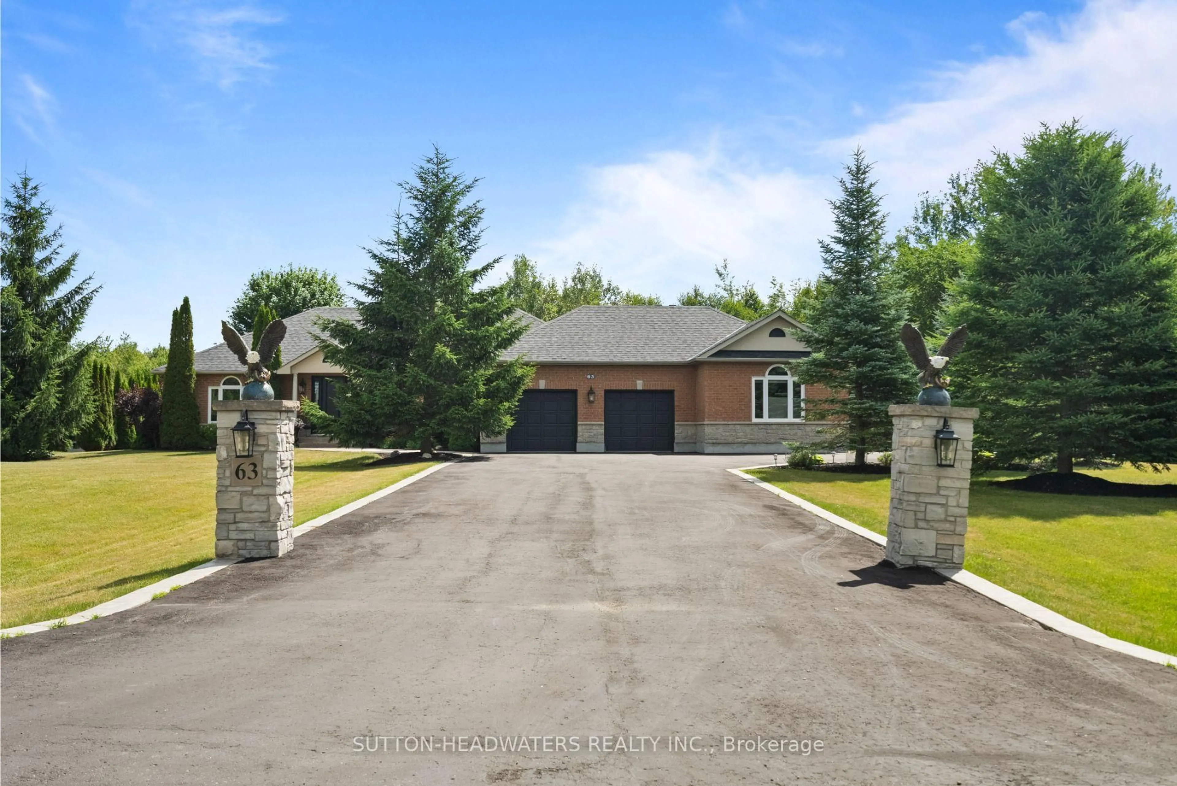 A pic from outside/outdoor area/front of a property/back of a property/a pic from drone, street for 63 Brookhaven Cres, East Garafraxa Ontario L9W 2Y9