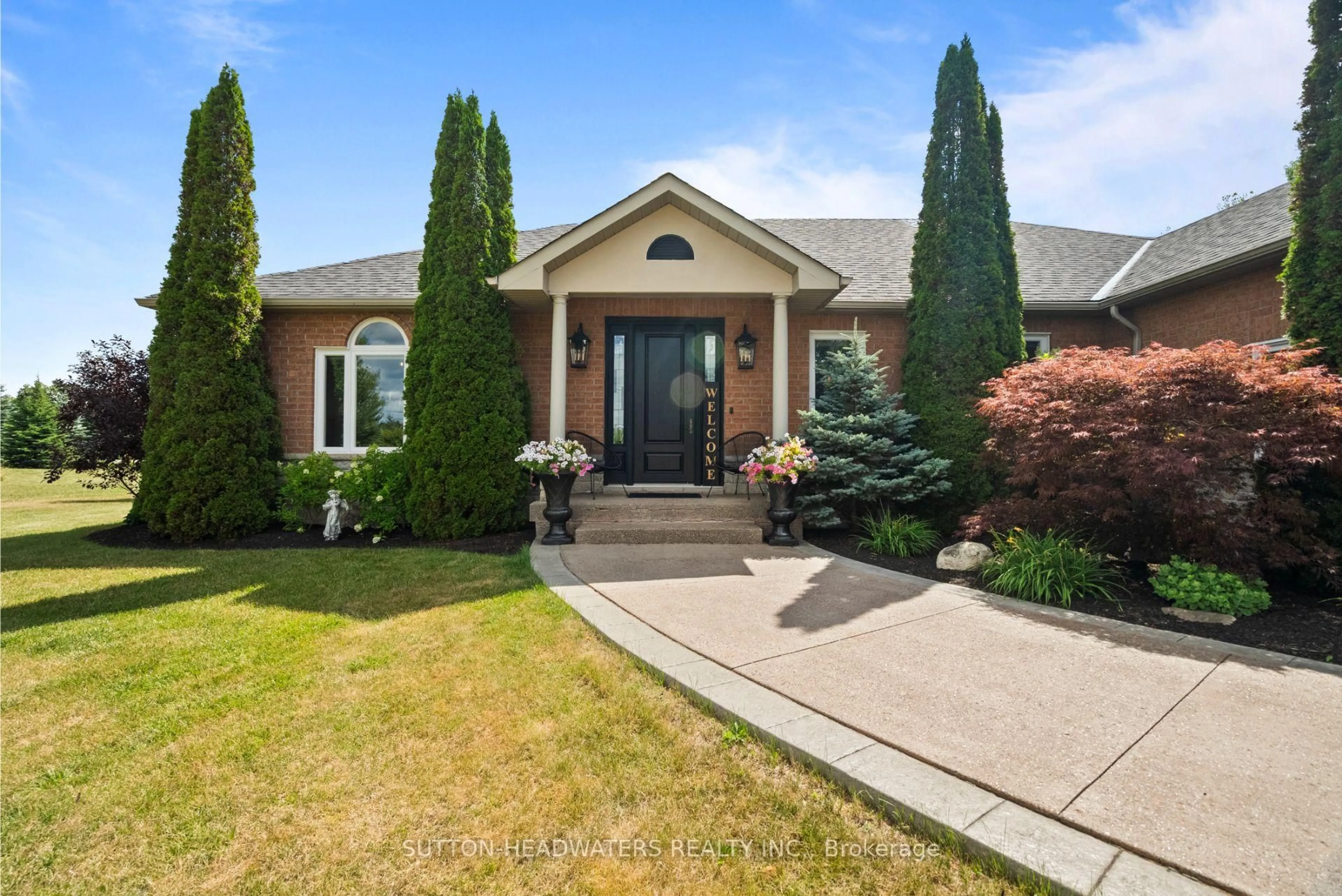 Home with brick exterior material, street for 63 Brookhaven Cres, East Garafraxa Ontario L9W 2Y9