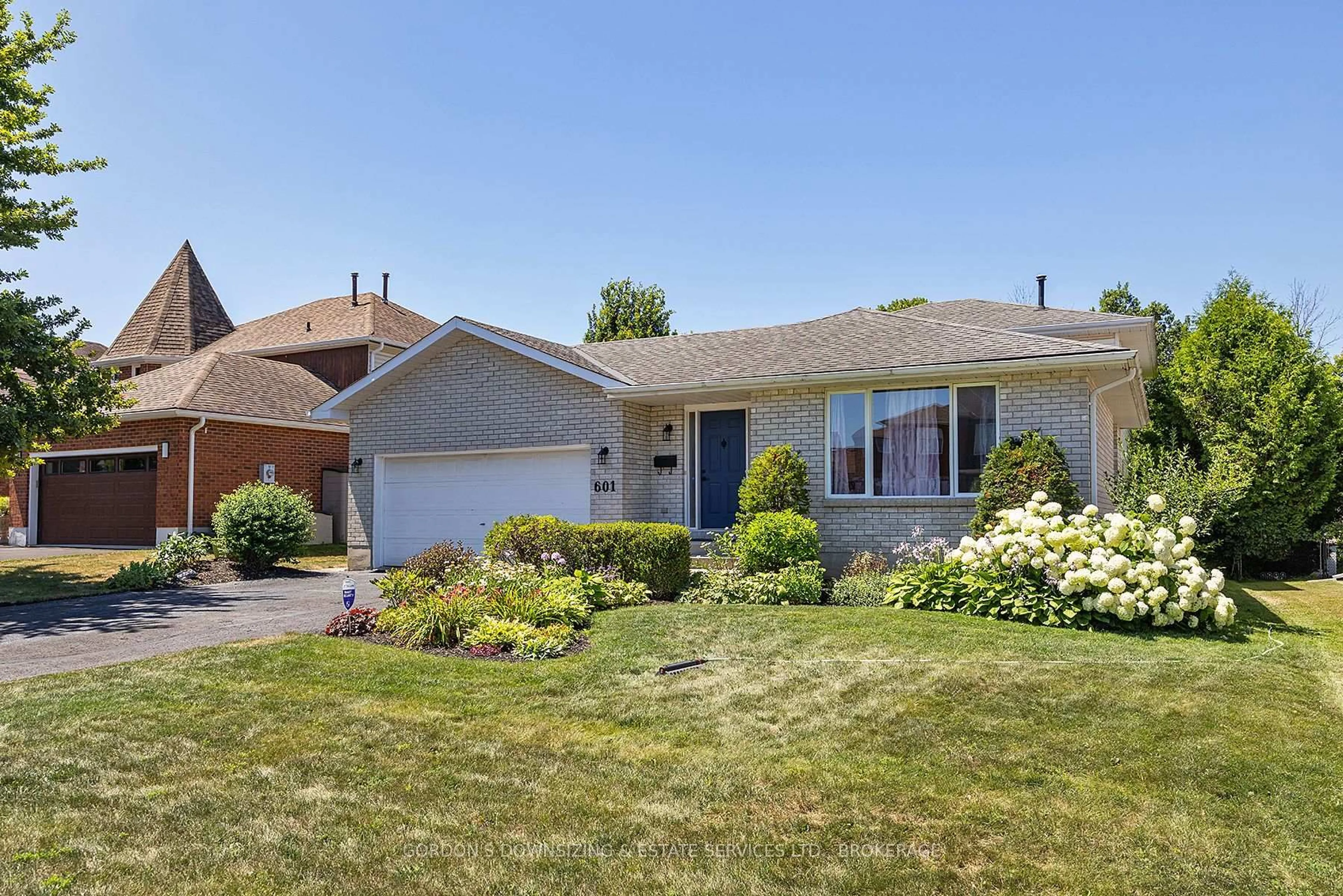 Home with vinyl exterior material, street for 601 Fernmoor Dr, Kingston Ontario K7M 8K5