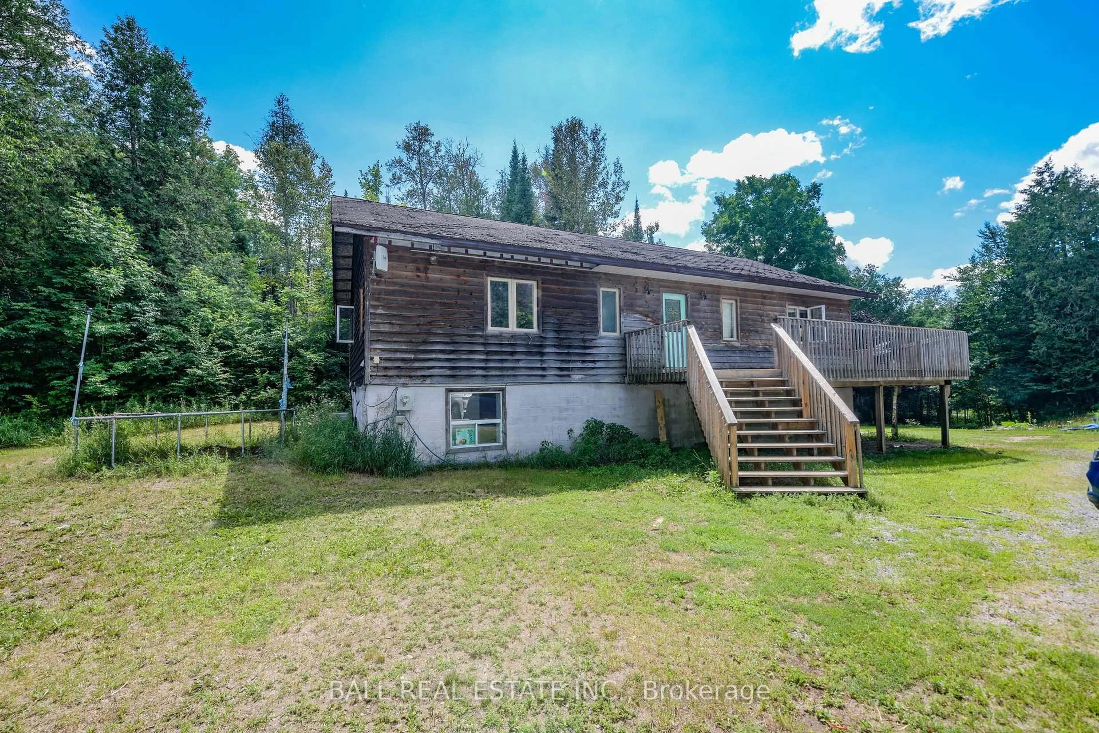 A pic from outside/outdoor area/front of a property/back of a property/a pic from drone, building for 3 Graf Rd, Bancroft Ontario K0L 2L0