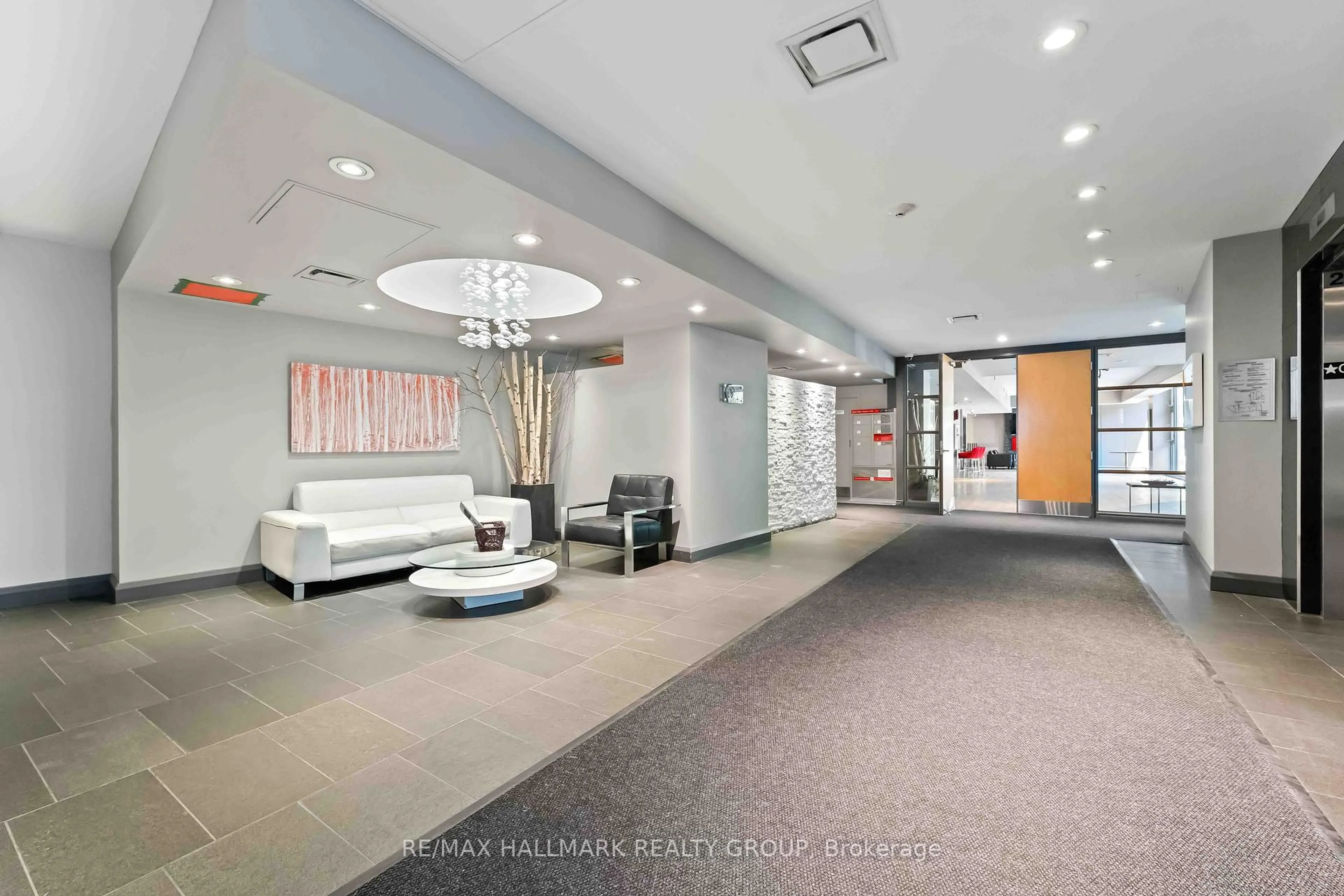 Lobby for 200 Lett St #204, Ottawa Ontario K1R 0A7