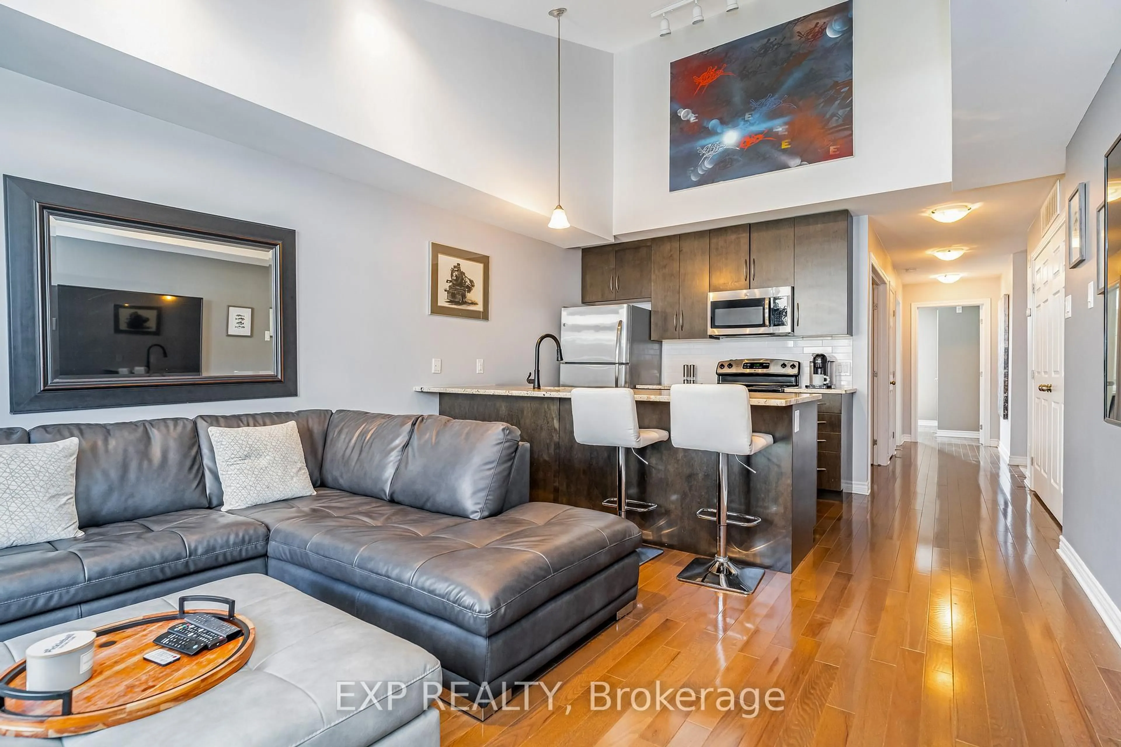 Unknown for 330 Everest Private #G, Ottawa Ontario K1G 4E4