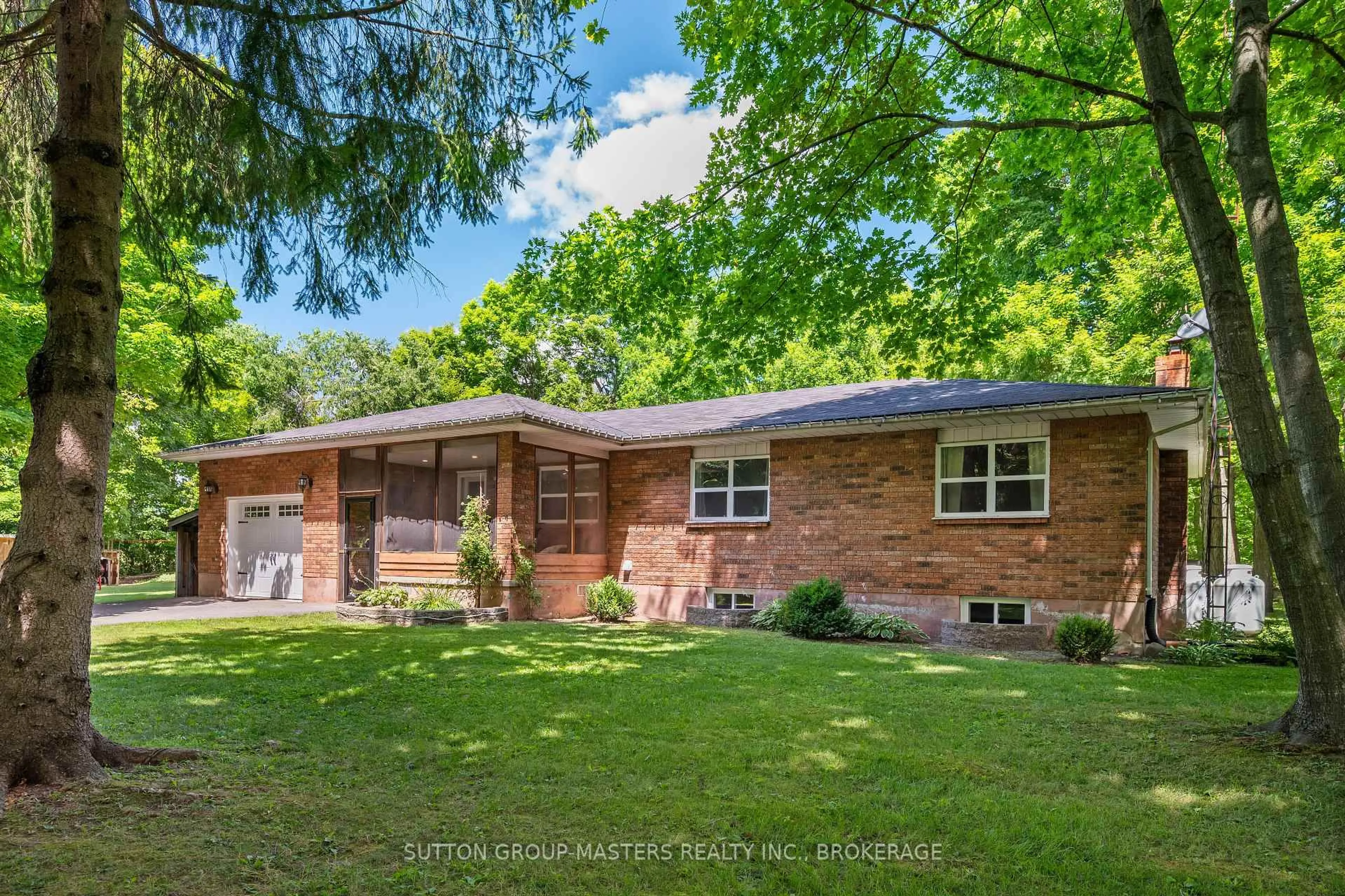 Home with brick exterior material, street for 1832 Morrison Rd, Sydenham Ontario K0H 2T0