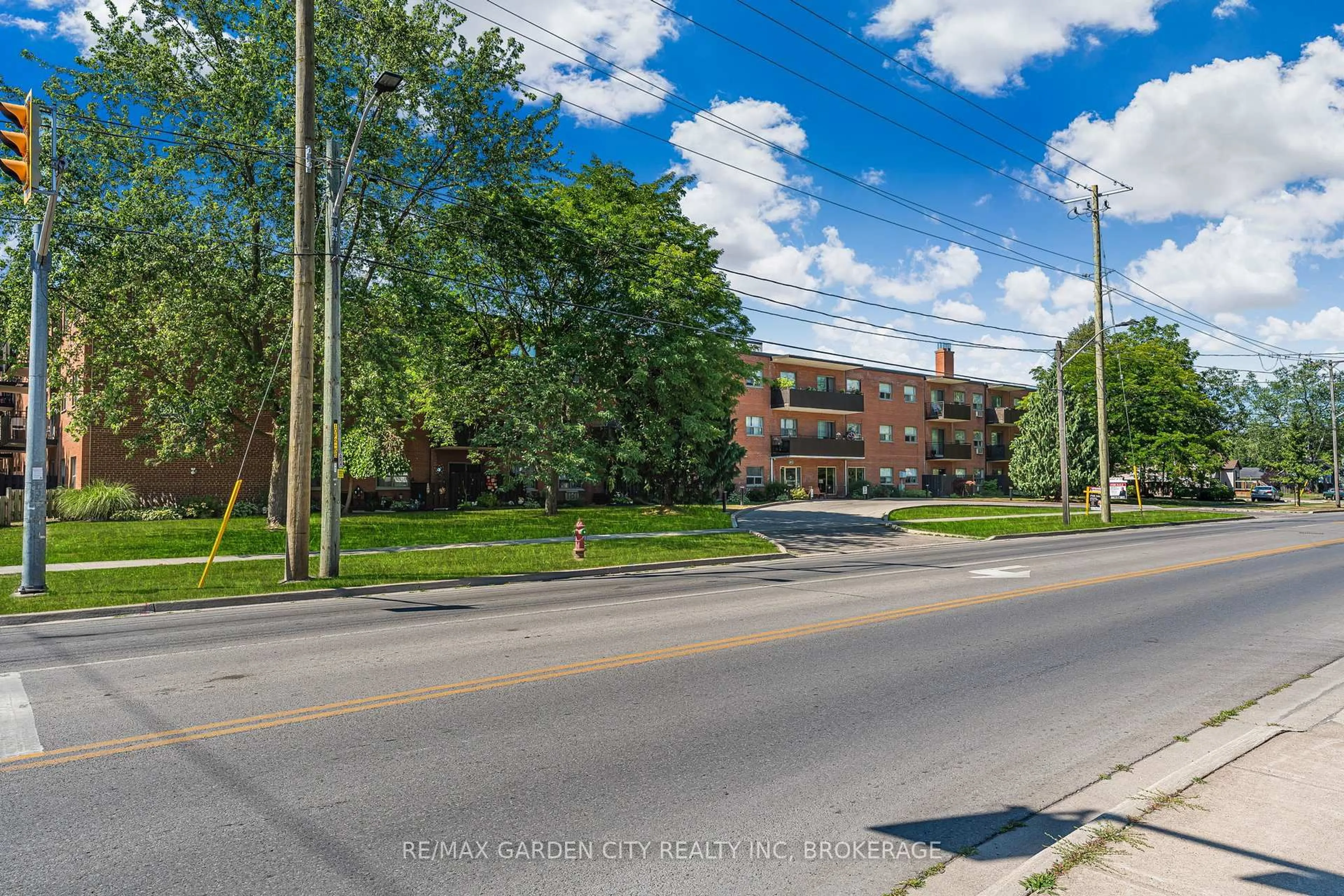 Unknown for 485 Thorold Rd #301, Welland Ontario L3C 3X1