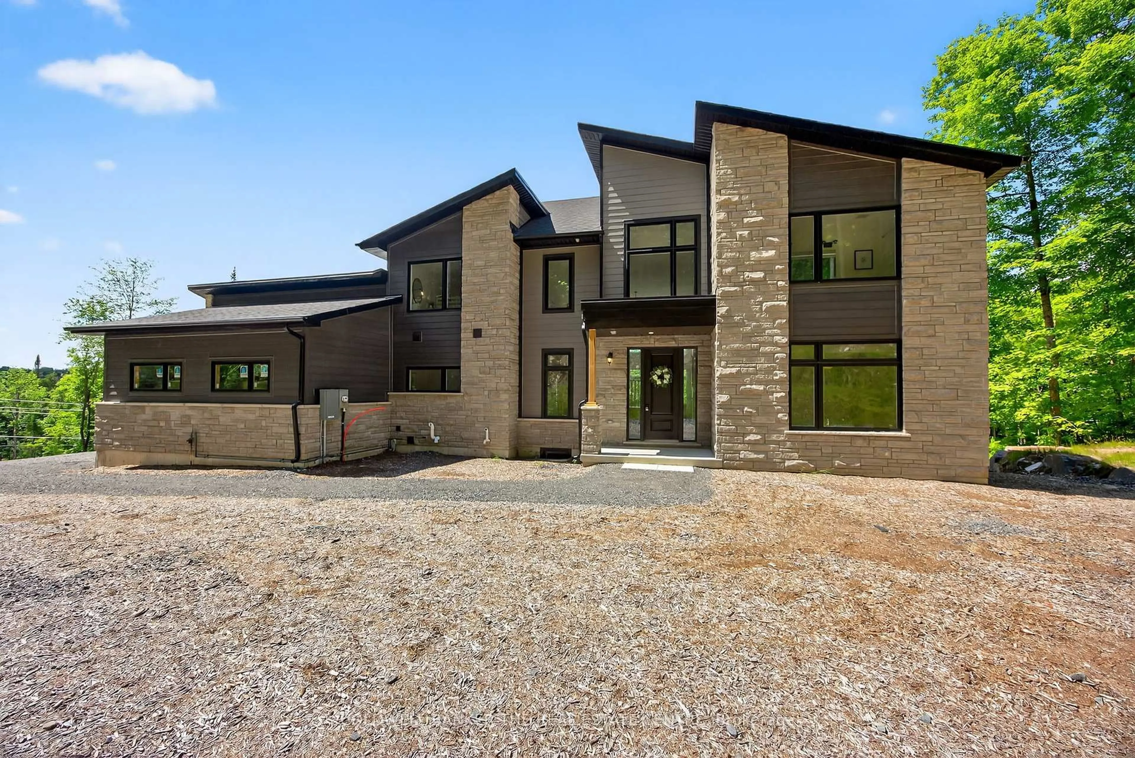Home with brick exterior material, unknown for 1008 Kingsridge Crt, Lake of Bays Ontario P1H 0K1
