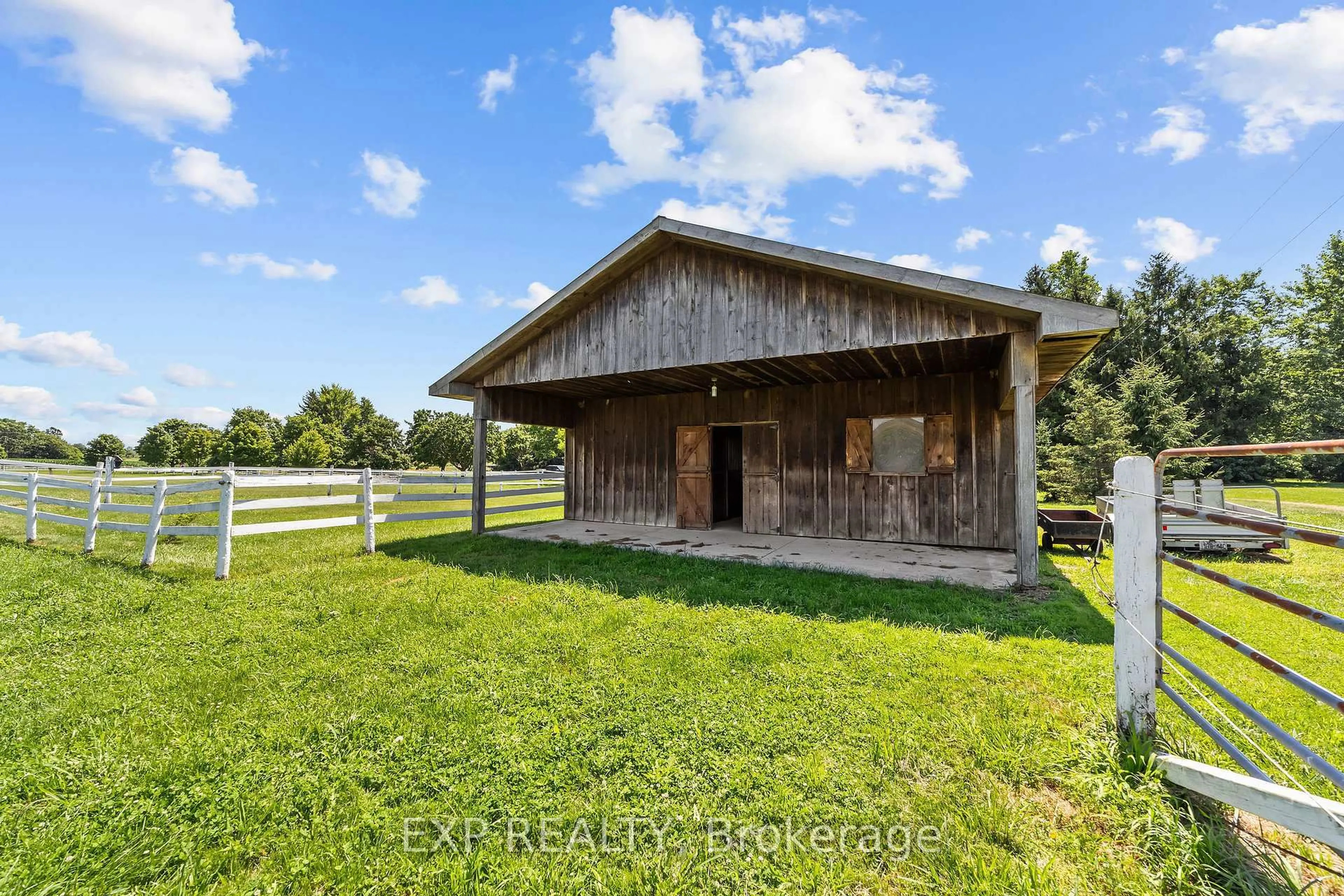 Shed for 5855 Cook Rd, Middlesex Centre Ontario N6P 1P3