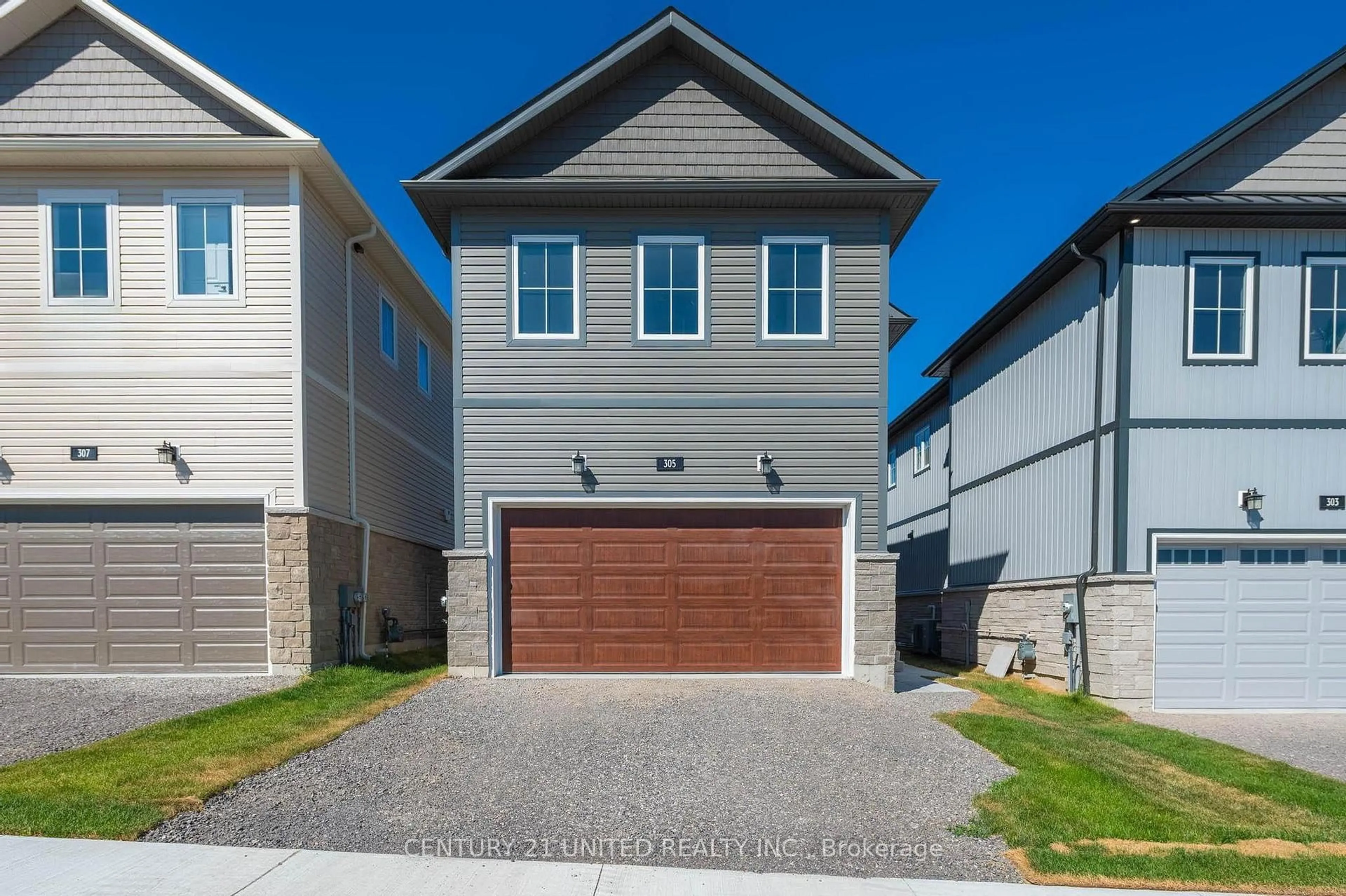 Home with vinyl exterior material, street for 305 Mullighan Gdns, Peterborough North Ontario K9K 0G3