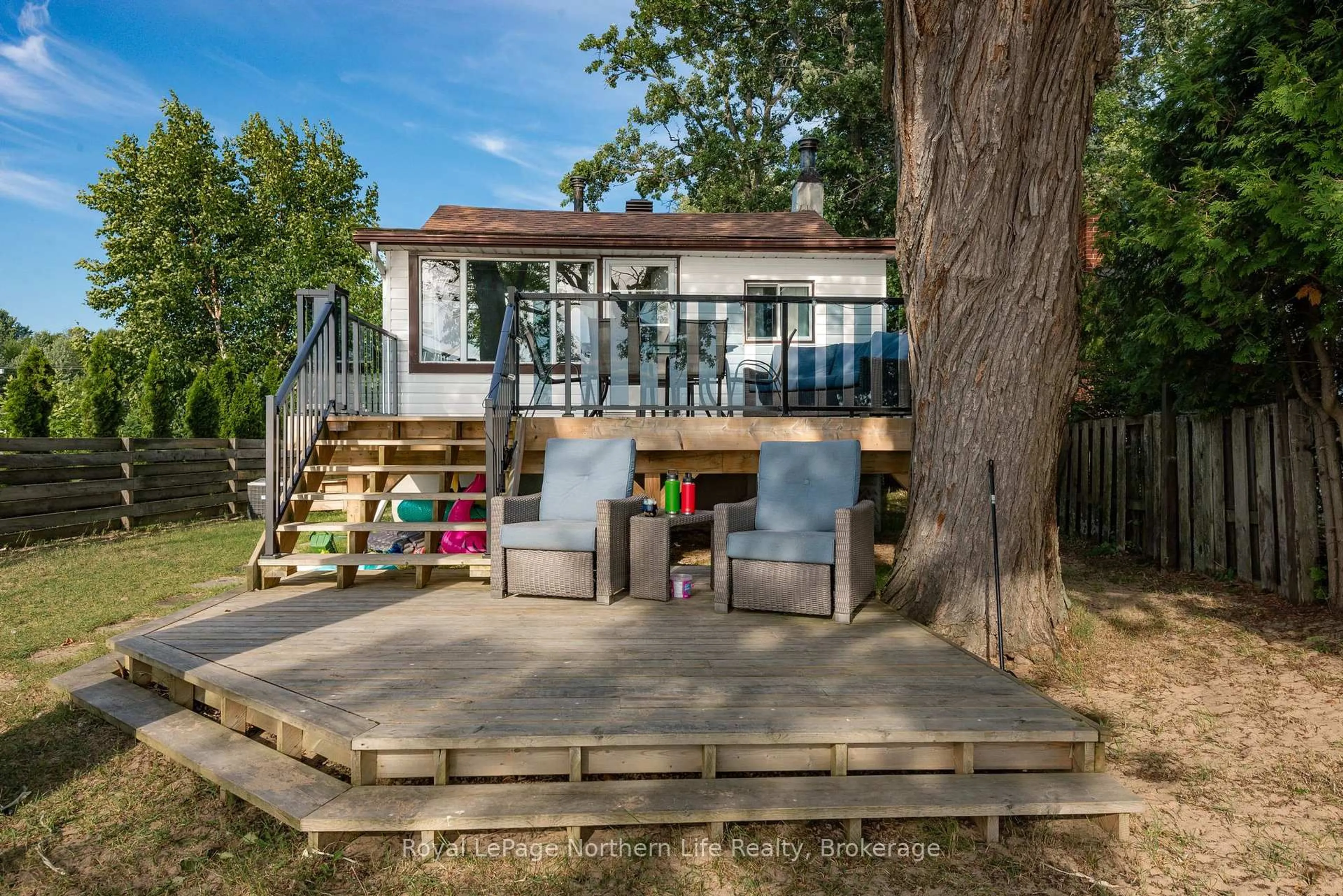 Unknown for 581 Banner Ave, North Bay Ontario P1A 1X7