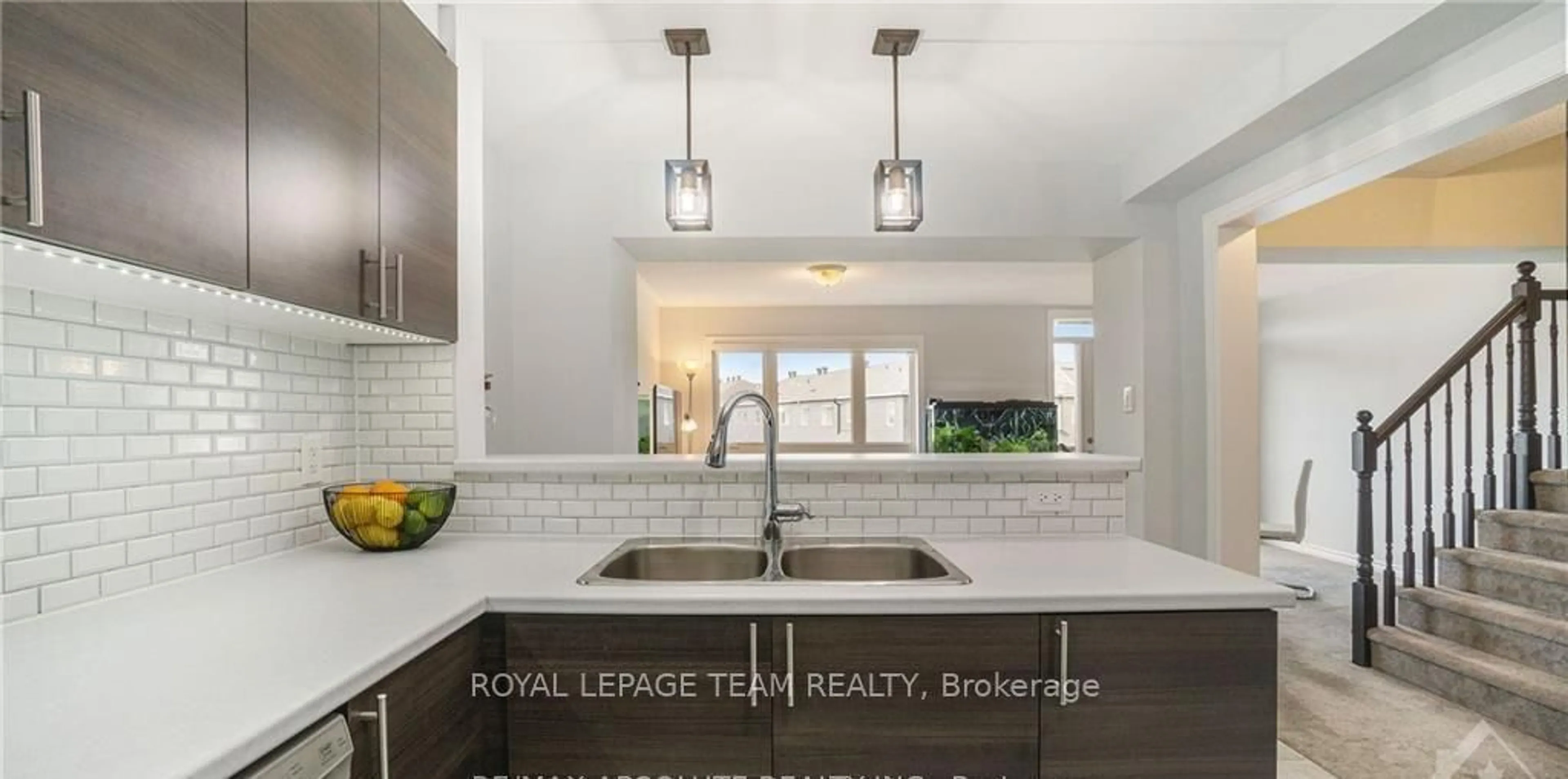 Open concept kitchen, ceramic/tile floor for 62 Feathertop Lane, Ottawa Ontario K2V 0K7