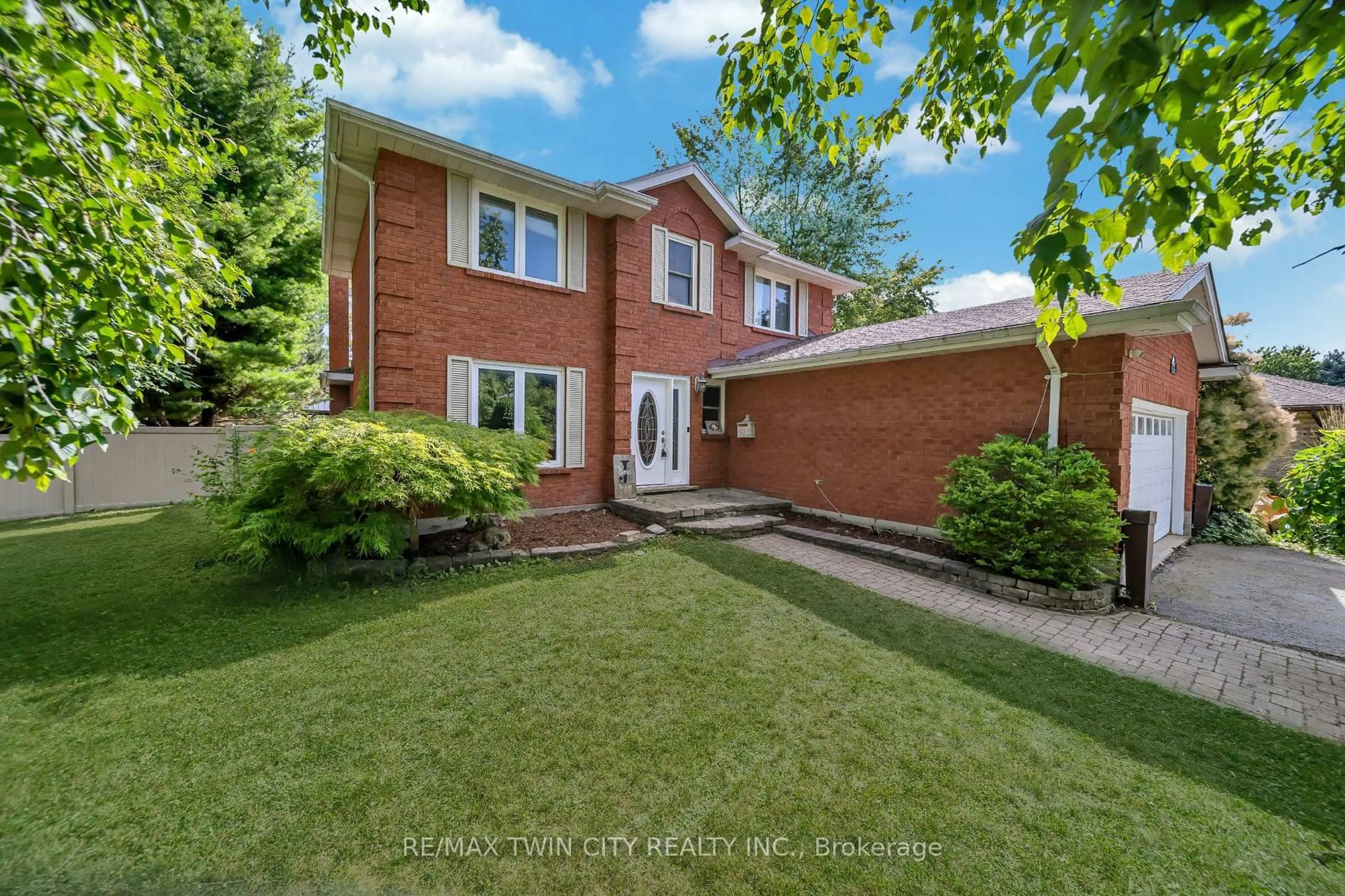 Home with brick exterior material, street for 468 Manitoba Rd, Woodstock Ontario N4S 8N8